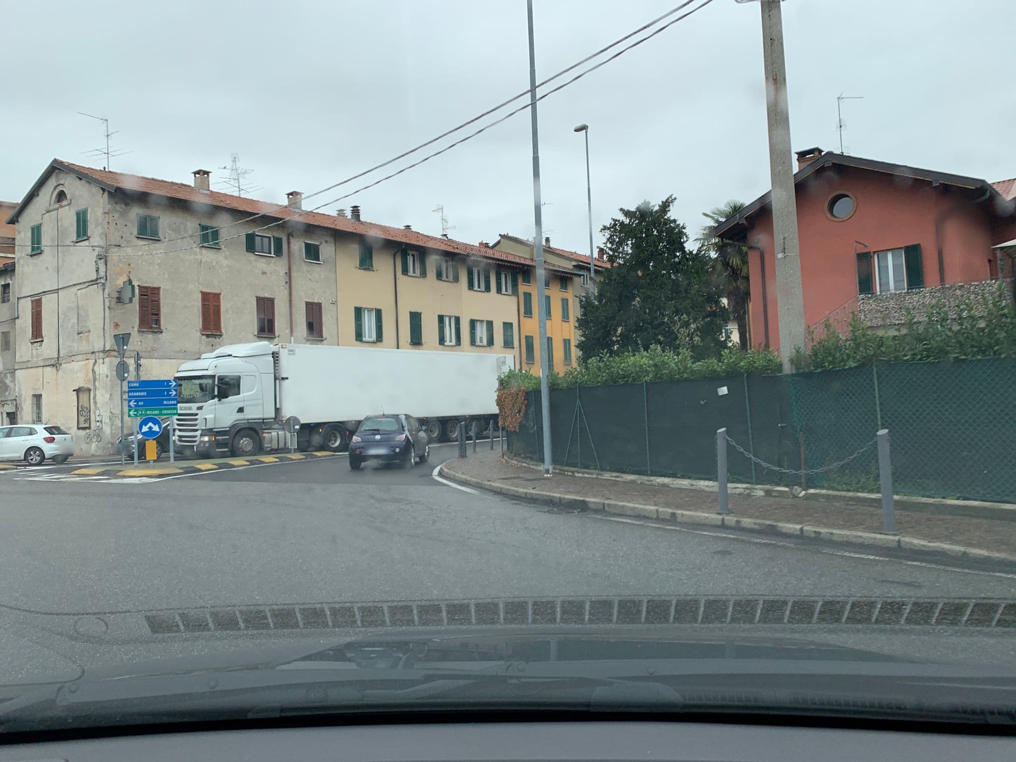Street view near Immobiliare Maria SRL, Grandate — © fabbiuccio89 (CC BY-SA · Mapillary)
