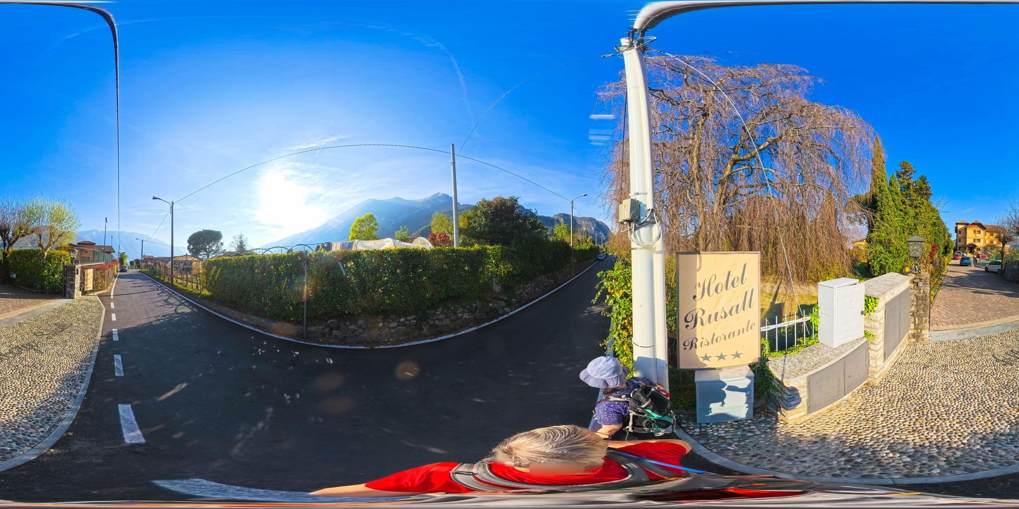 Street view near Albergo Rusall, Tremezzo — © Hol_Ger (CC BY-SA · Mapillary)