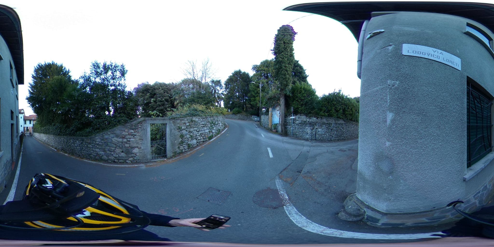 Street view near Casa Mia Apartment, Cadenabbia — © kaitu (CC BY-SA · Mapillary)