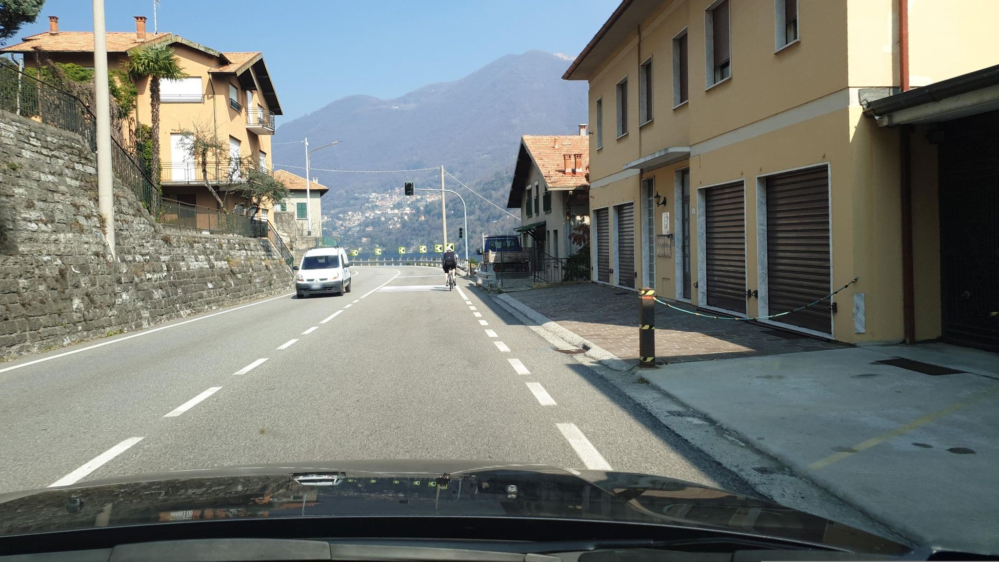 Street view near Cà Spiga, Nesso — © yannakis (CC BY-SA · Mapillary)