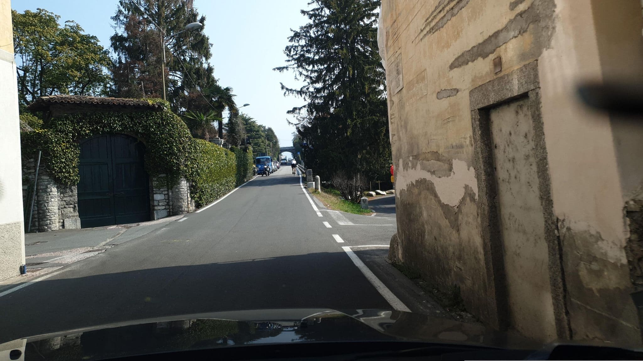 Street view near Il Gelsomino, Lenno — © yannakis (CC BY-SA · Mapillary)