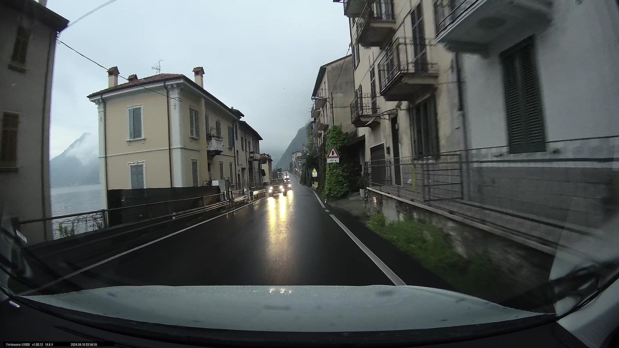 Street view near Bella Lake View, Lezzeno — © maxim752 (CC BY-SA · Mapillary)