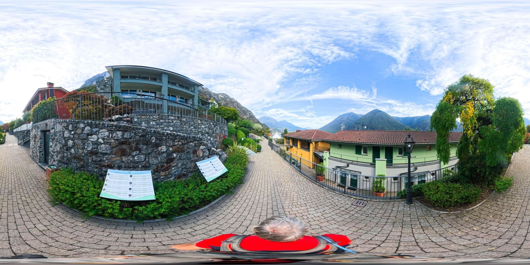 Street view near room H21, Porlezza — © Hol_Ger (CC BY-SA · Mapillary)