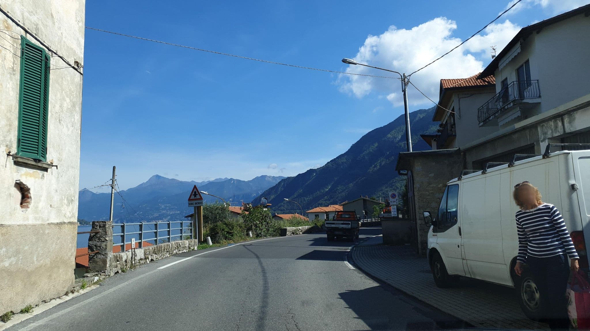 Street view near Villa Lina, Lezzeno — © jopparn (CC BY-SA · Mapillary)