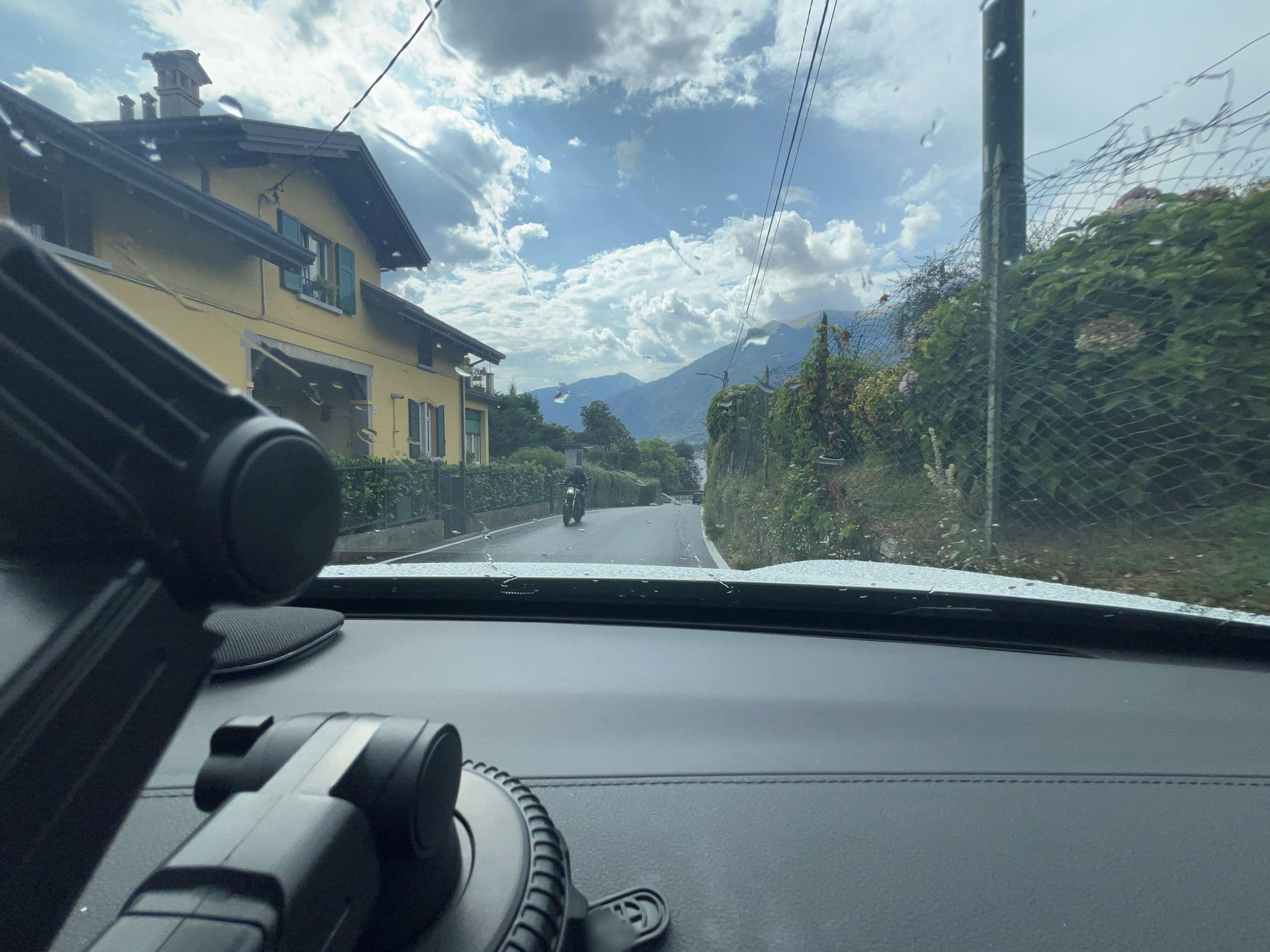 Street view near Conca Verde Appartaments, Bellagio — © lin_wang (CC BY-SA · Mapillary)