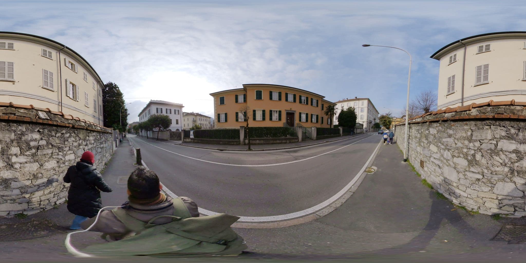 Street view near Congregazione Figlie della Presentazione Maria SS al Tempio, Como — © mapconcierge (CC BY-SA · Mapillary)