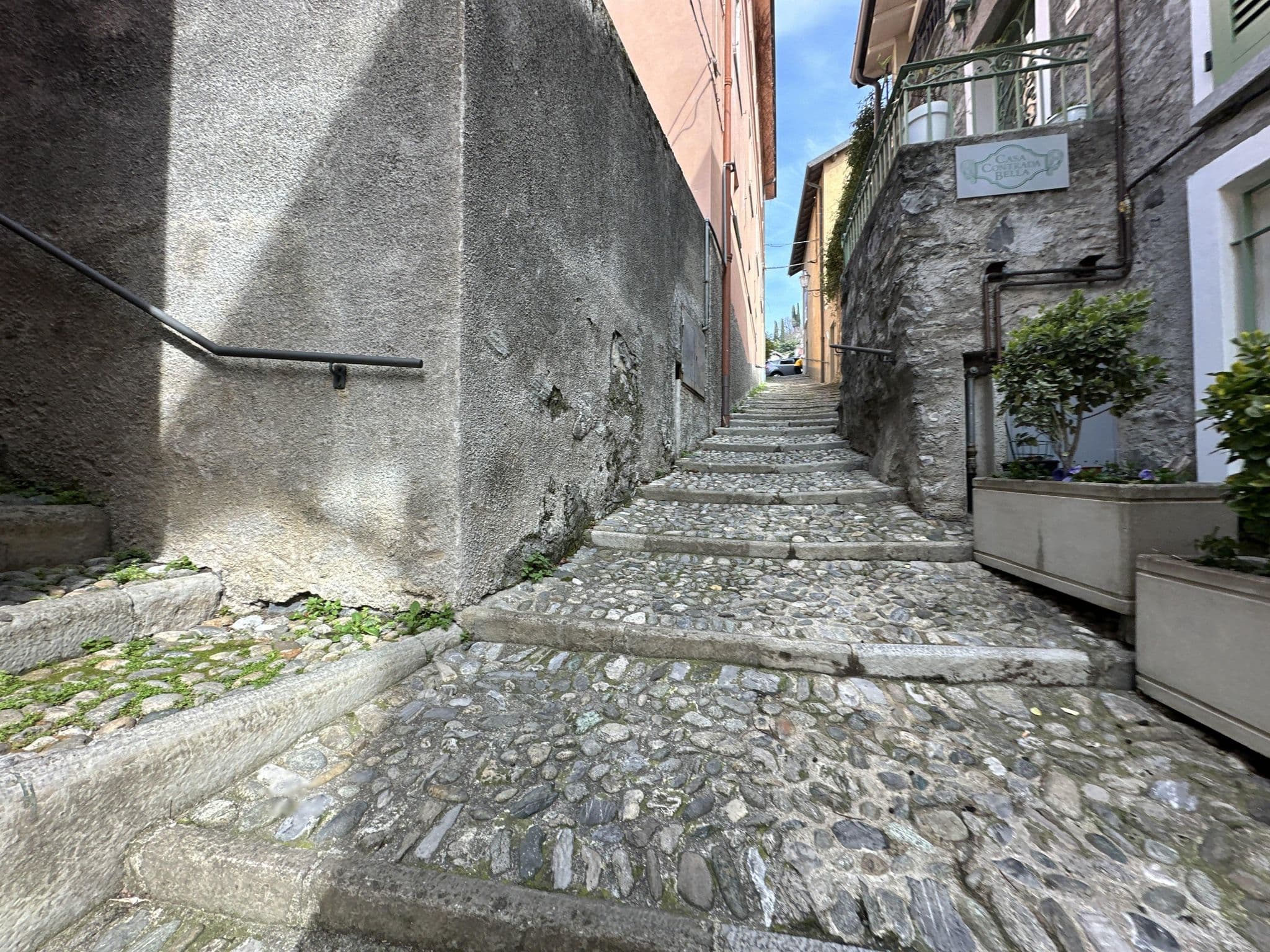 Street view near Casa Contrada Bella, Bellagio — © quickness805 (CC BY-SA · Mapillary)