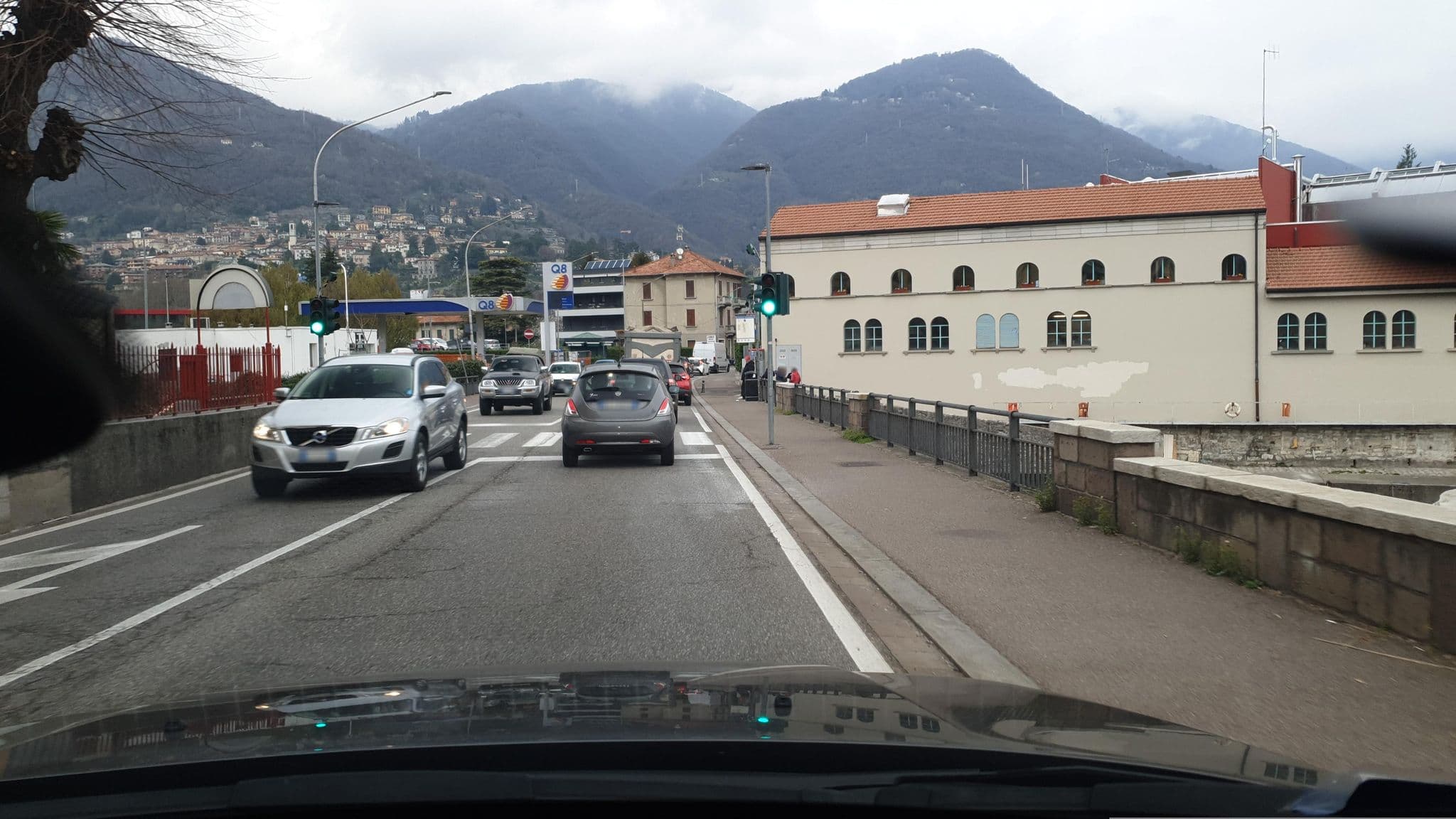Street view near Villa Sforni, Cernobbio — © yannakis (CC BY-SA · Mapillary)