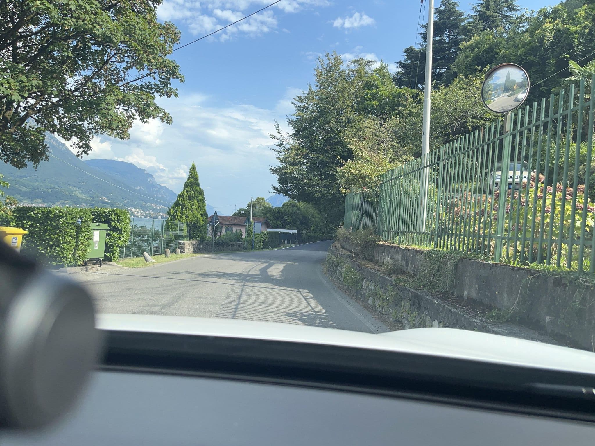 Street view near Terrace on Lake, Lierna — © lin_wang (CC BY-SA · Mapillary)
