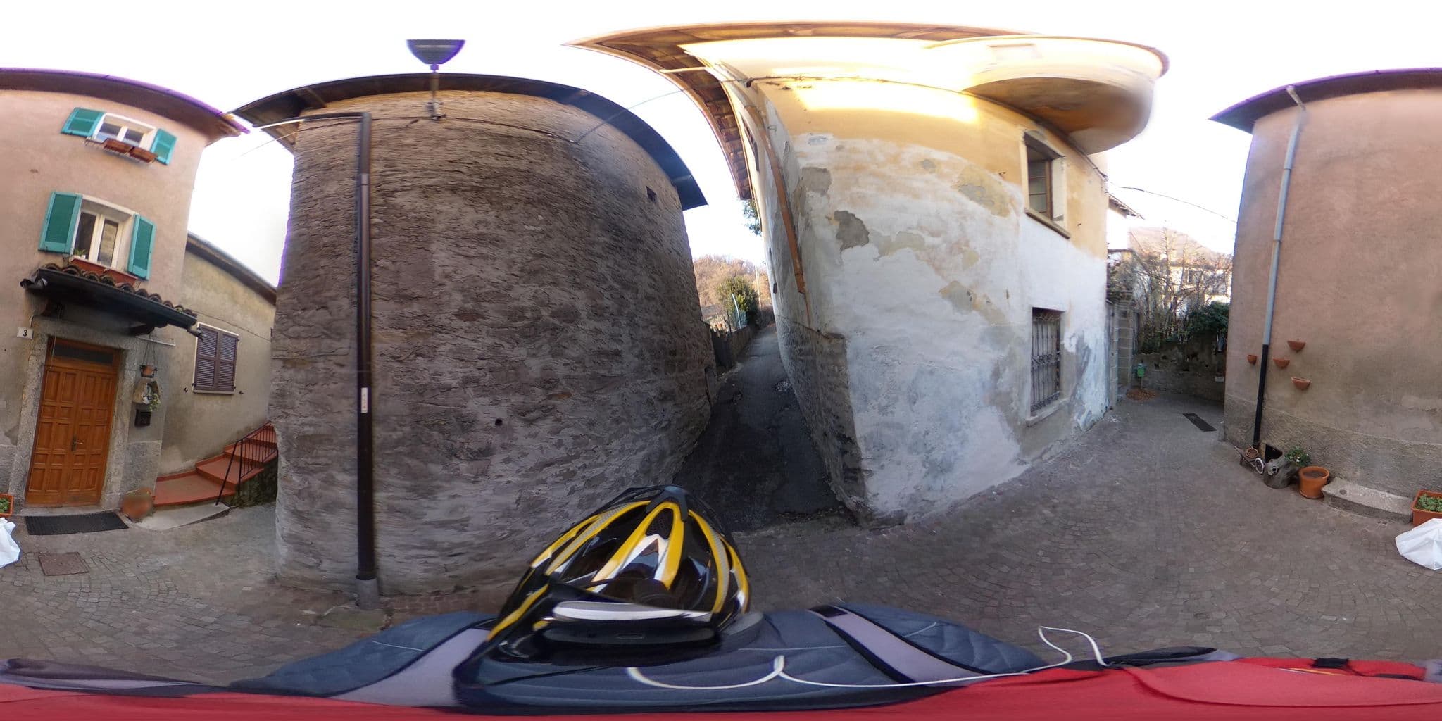 Street view near Cascina Giada, Bellano — © kaitu (CC BY-SA · Mapillary)