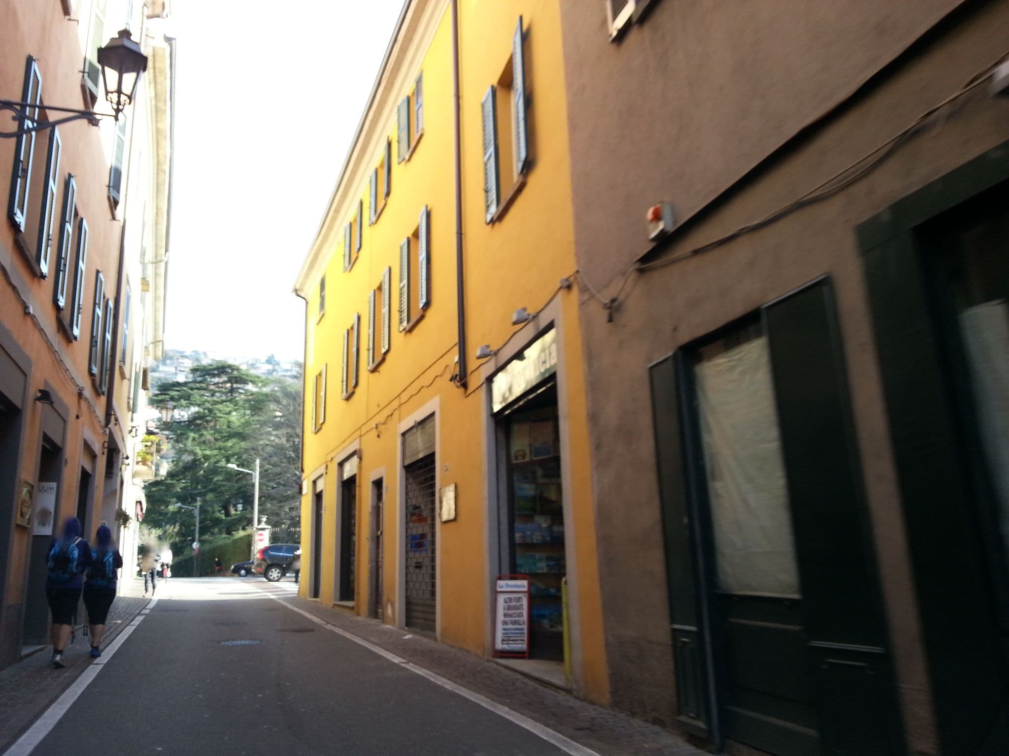 Street view near Albergo Giardino, Cernobbio — © kaitu (CC BY-SA · Mapillary)