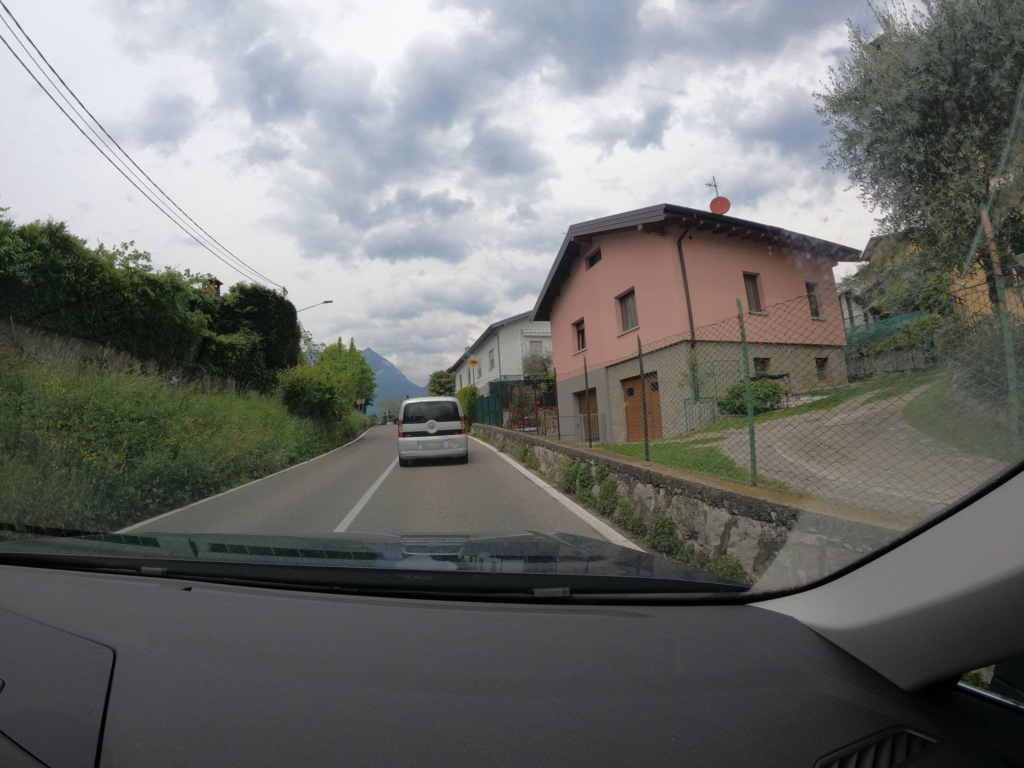 Street view near Alba & Tramonto, Bellagio — © borovac (CC BY-SA · Mapillary)
