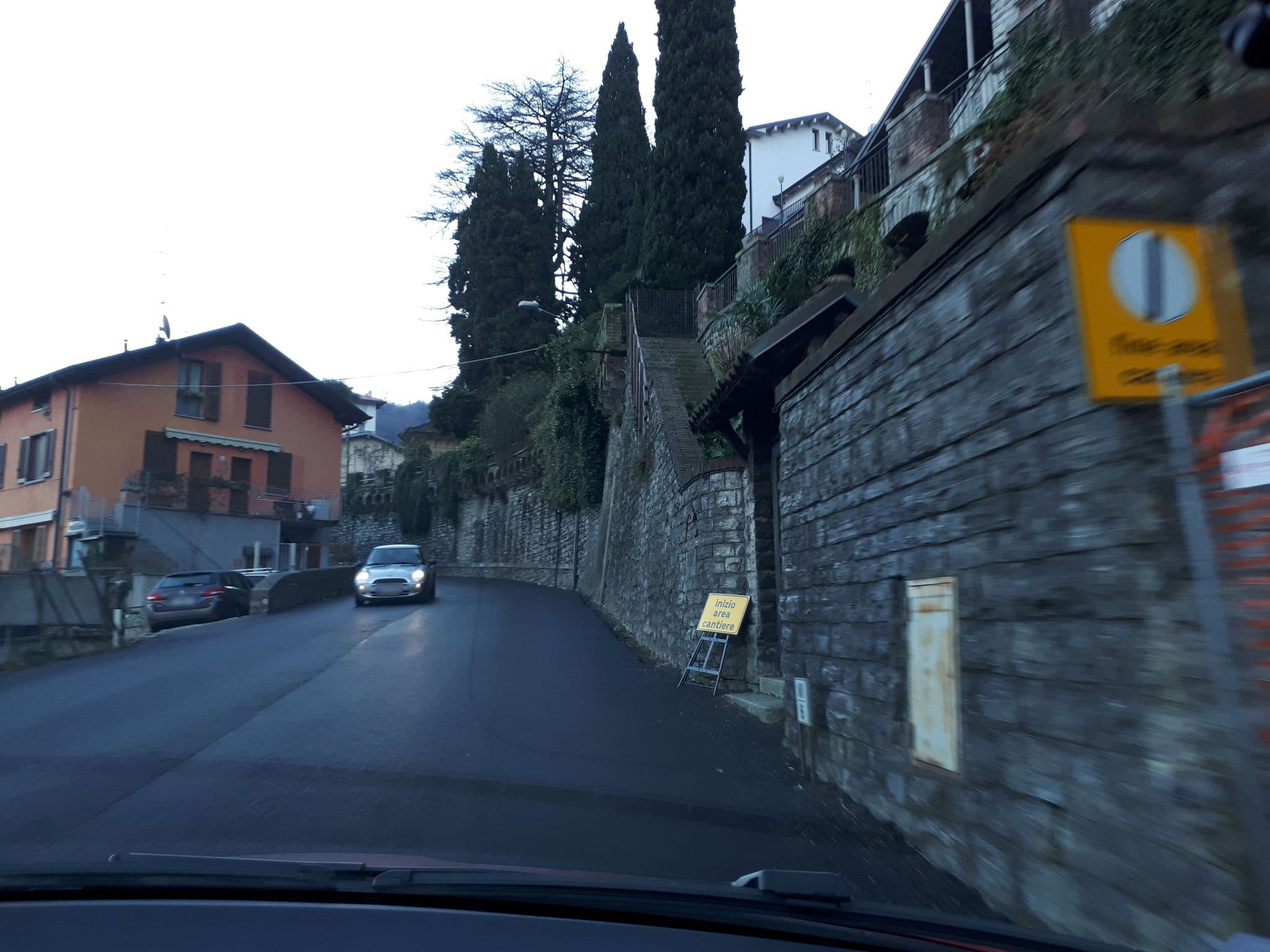 Street view near Hotel Glavjc dei Fratelli Caminada SNC, Torno — © kaitu (CC BY-SA · Mapillary)