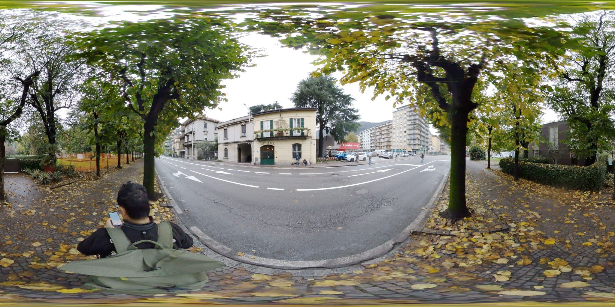 Street view near OstelloBello, Como — © mapconcierge (CC BY-SA · Mapillary)