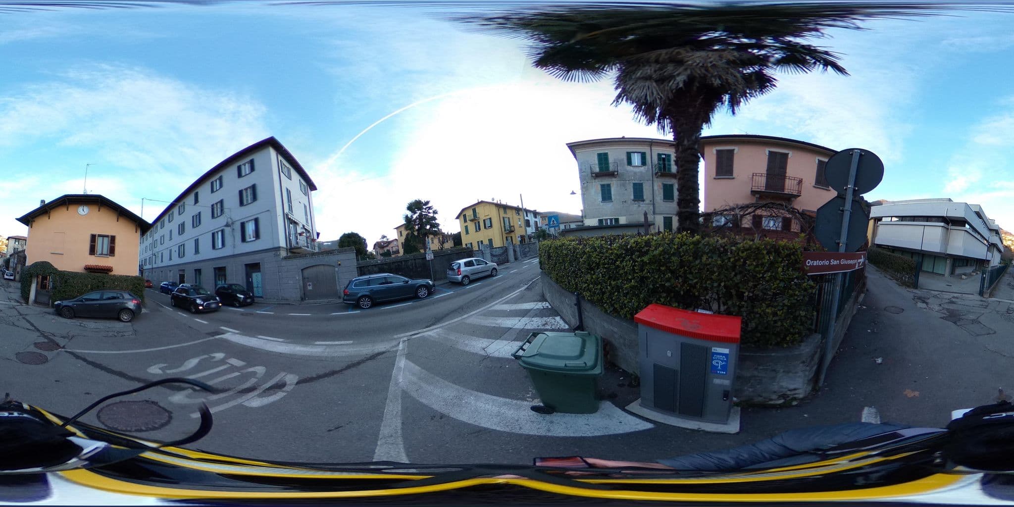 Street view near Casa Perlasca, Cernobbio — © kaitu (CC BY-SA · Mapillary)