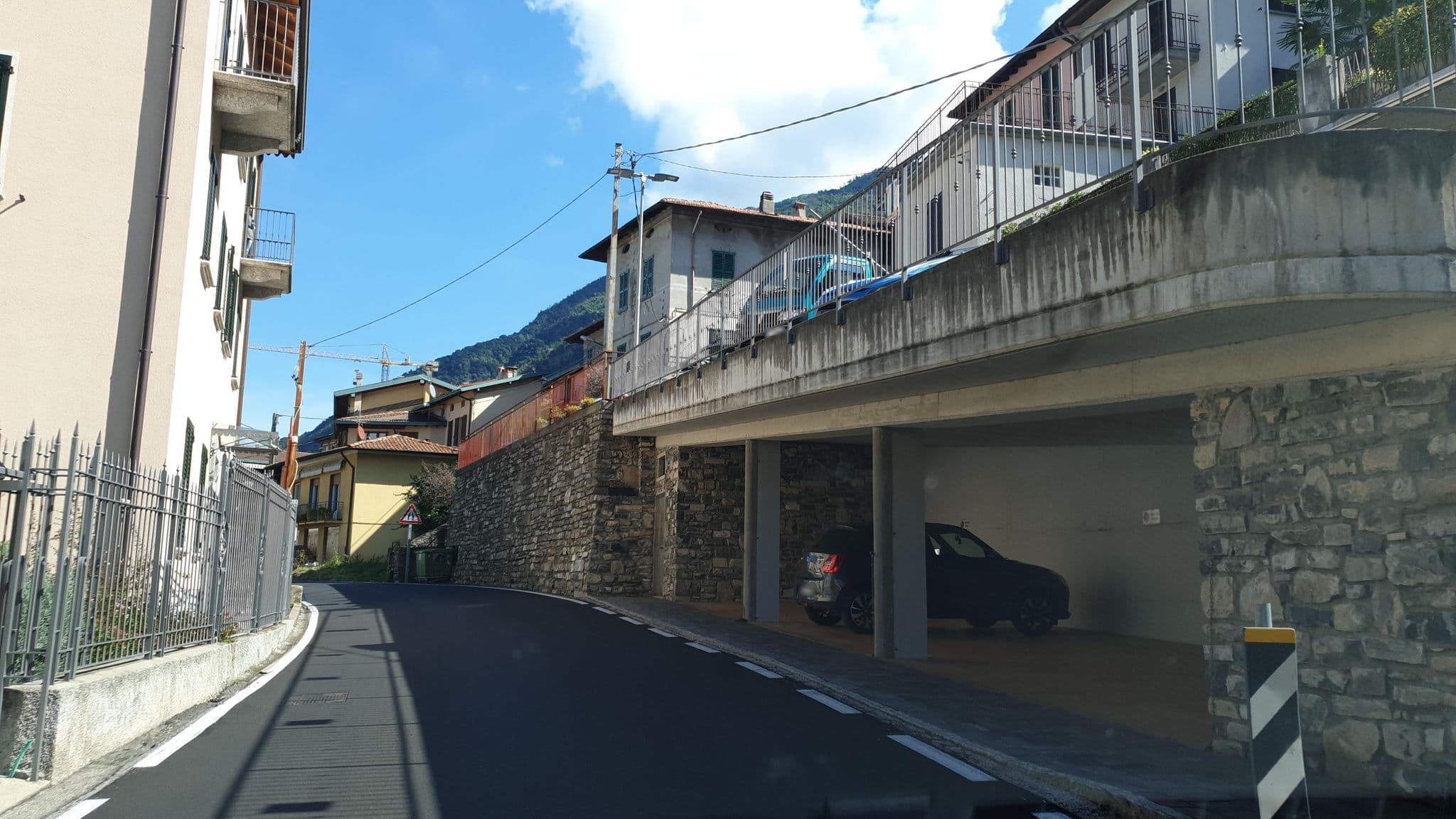 Street view near I Platani, Lezzeno — © jopparn (CC BY-SA · Mapillary)