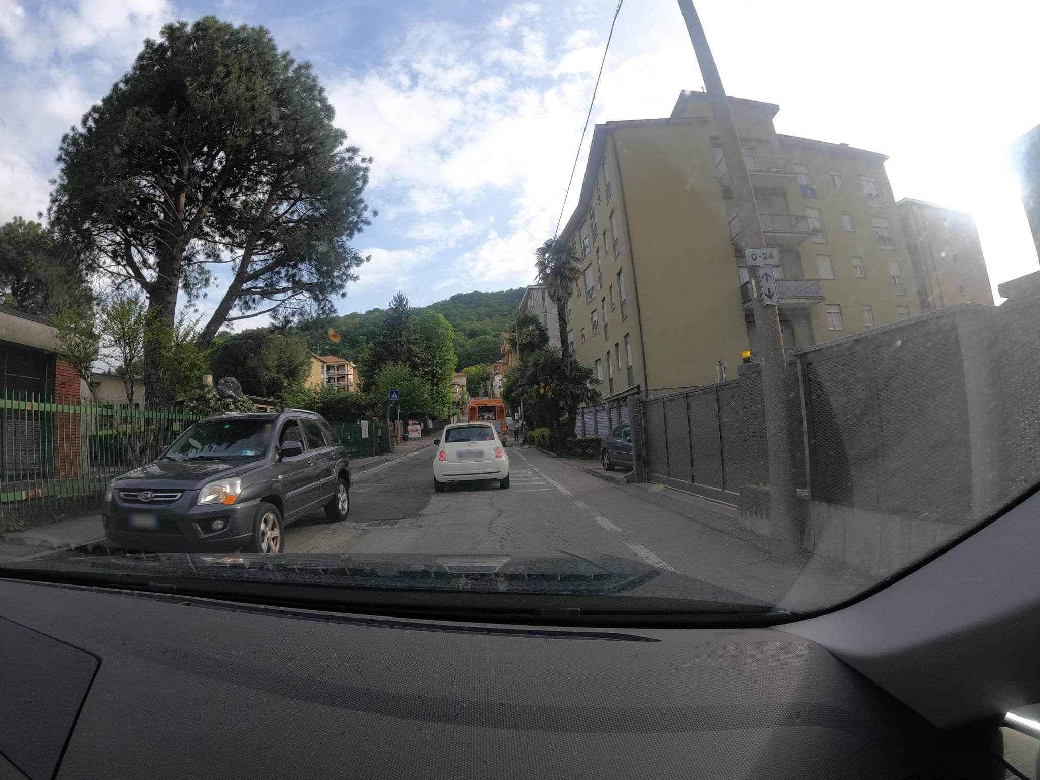 Street view near Lake Home Holiday, Cernobbio — © borovac (CC BY-SA · Mapillary)