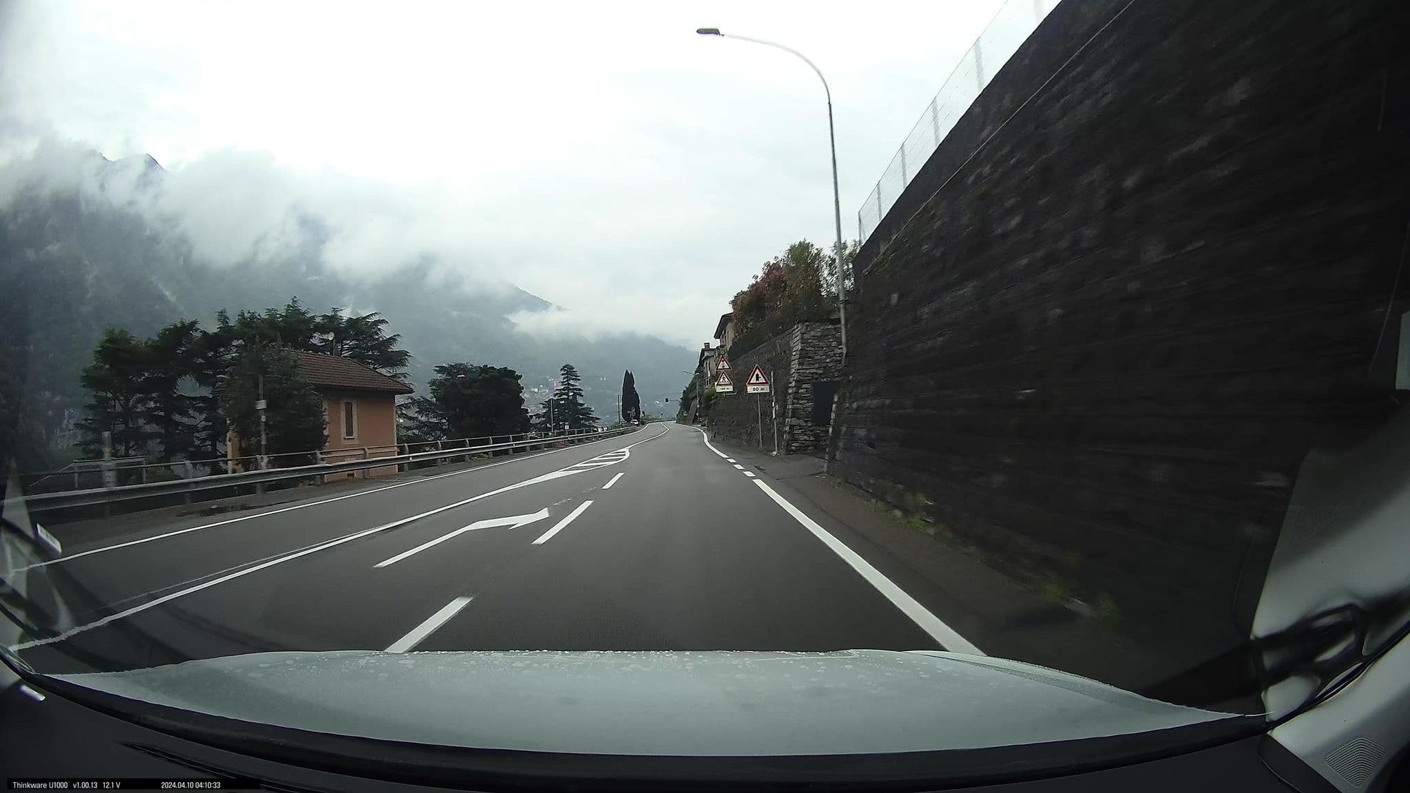 Street view near House on lake shore of Laglio, Nesso — © maxim752 (CC BY-SA · Mapillary)