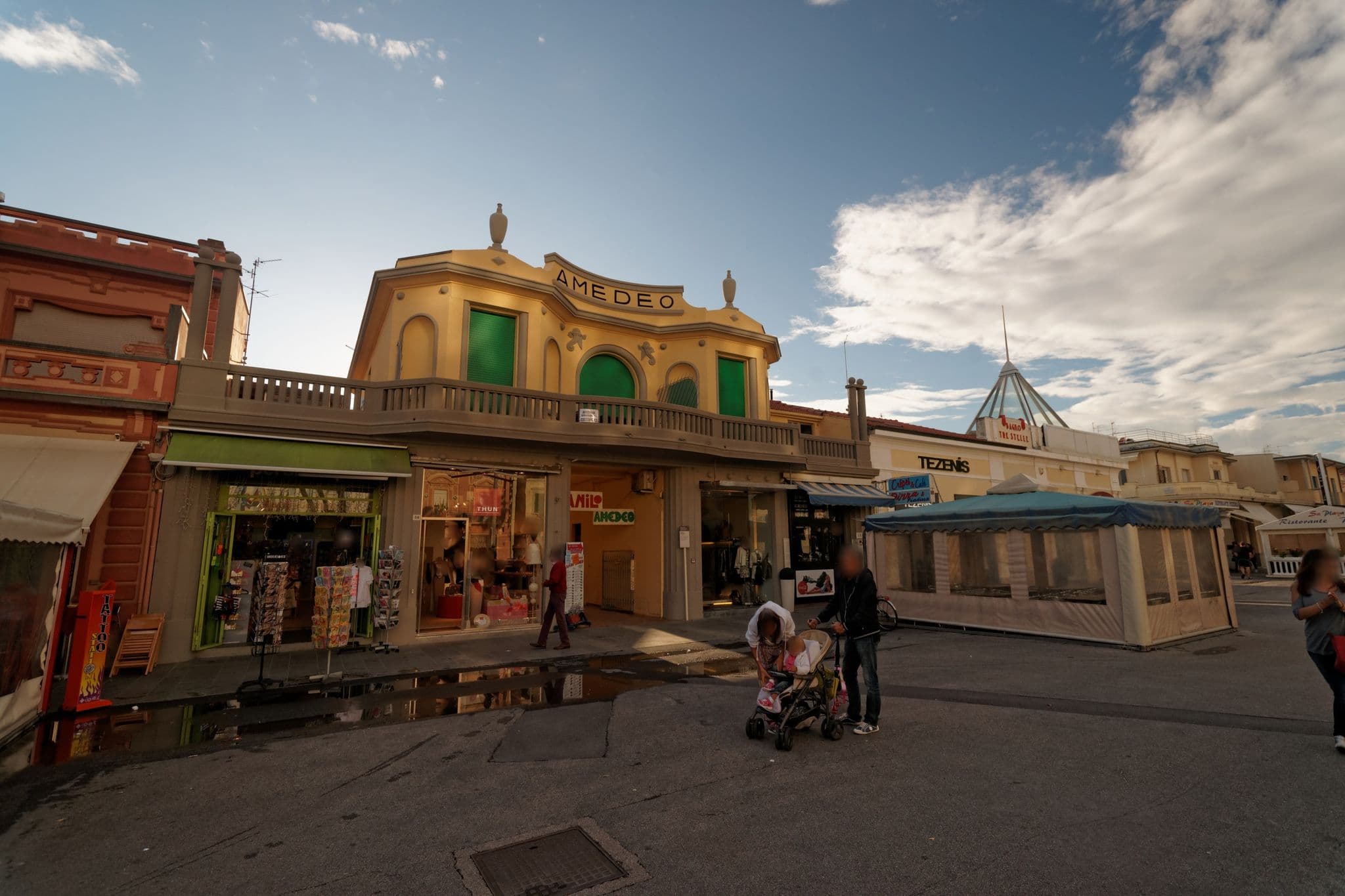 Street view near Liberty hotel Viareggio, Viareggio — © txllxt (CC BY-SA · Mapillary)