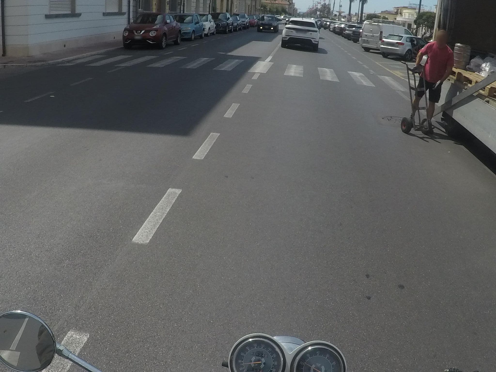 Street view near Hotel Ambra, Viareggio — © cxc (CC BY-SA · Mapillary)