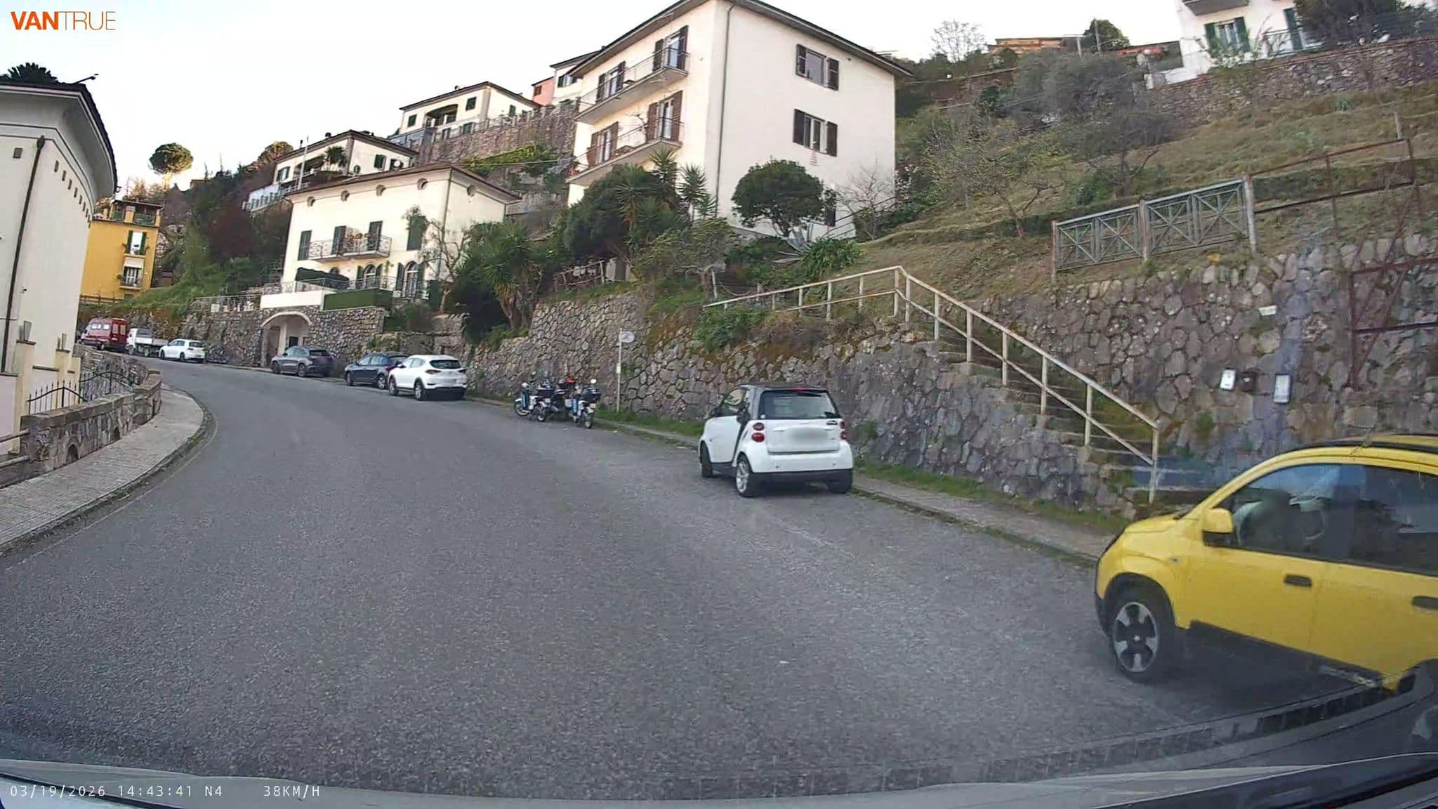 Street view near Villa Nina, La Spezia — © lucia_ (CC BY-SA · Mapillary)