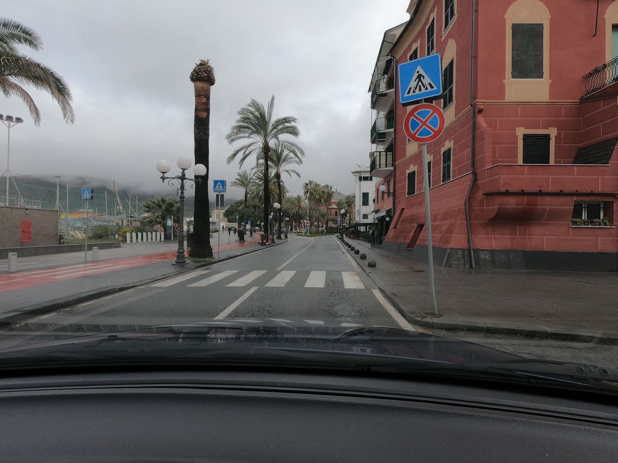 Street view near Albergo Hotel Daria Direttamente Sul Mare, Sestri Levante — © lorenzostucchi (CC BY-SA · Mapillary)