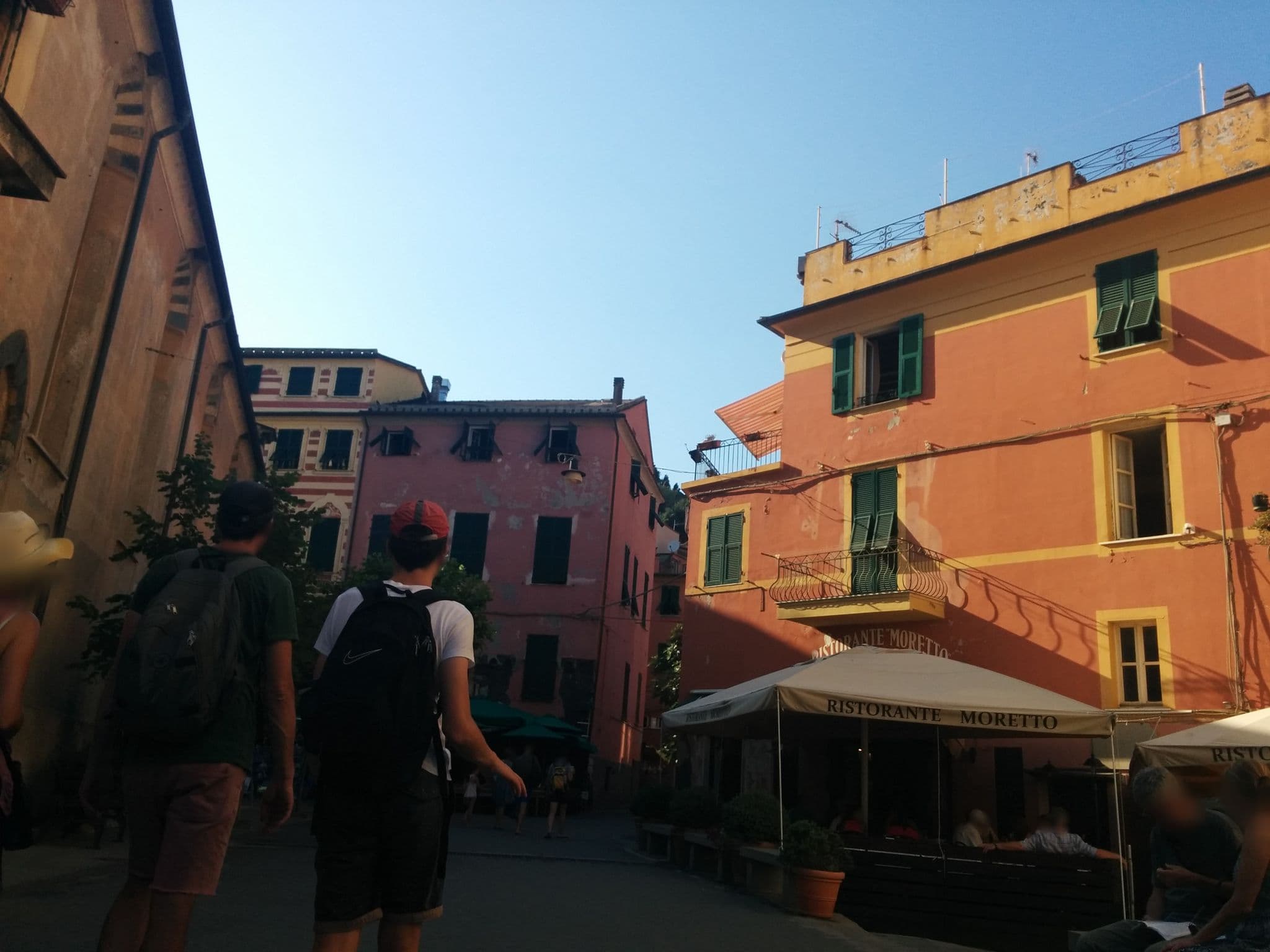 Street view near Gianni e Marta Saporiti Airbnb, Monterosso al Mare — © chivos (CC BY-SA · Mapillary)