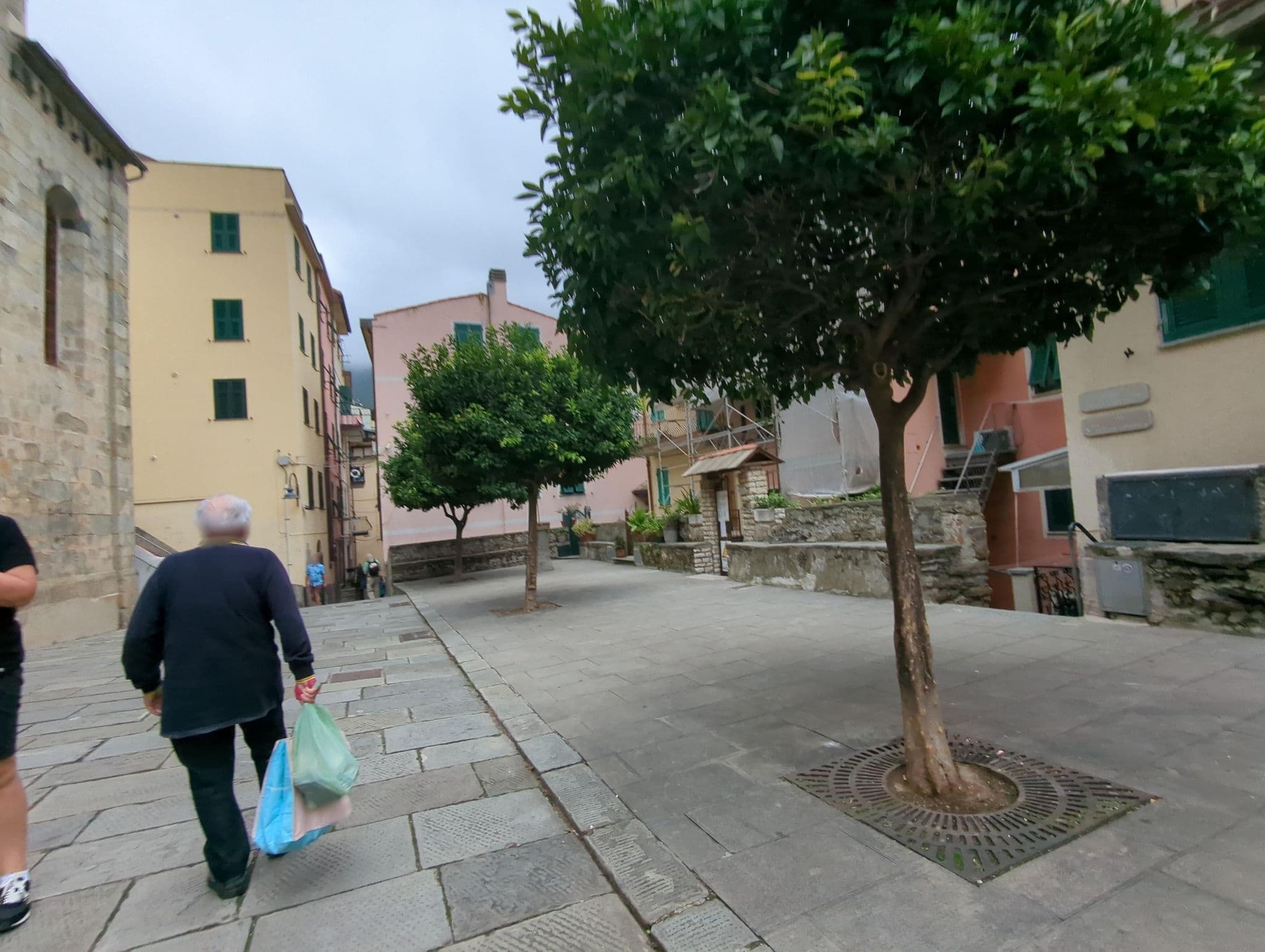 Street view near Casa il Gabbiano, Riomaggiore — © ente (CC BY-SA · Mapillary)