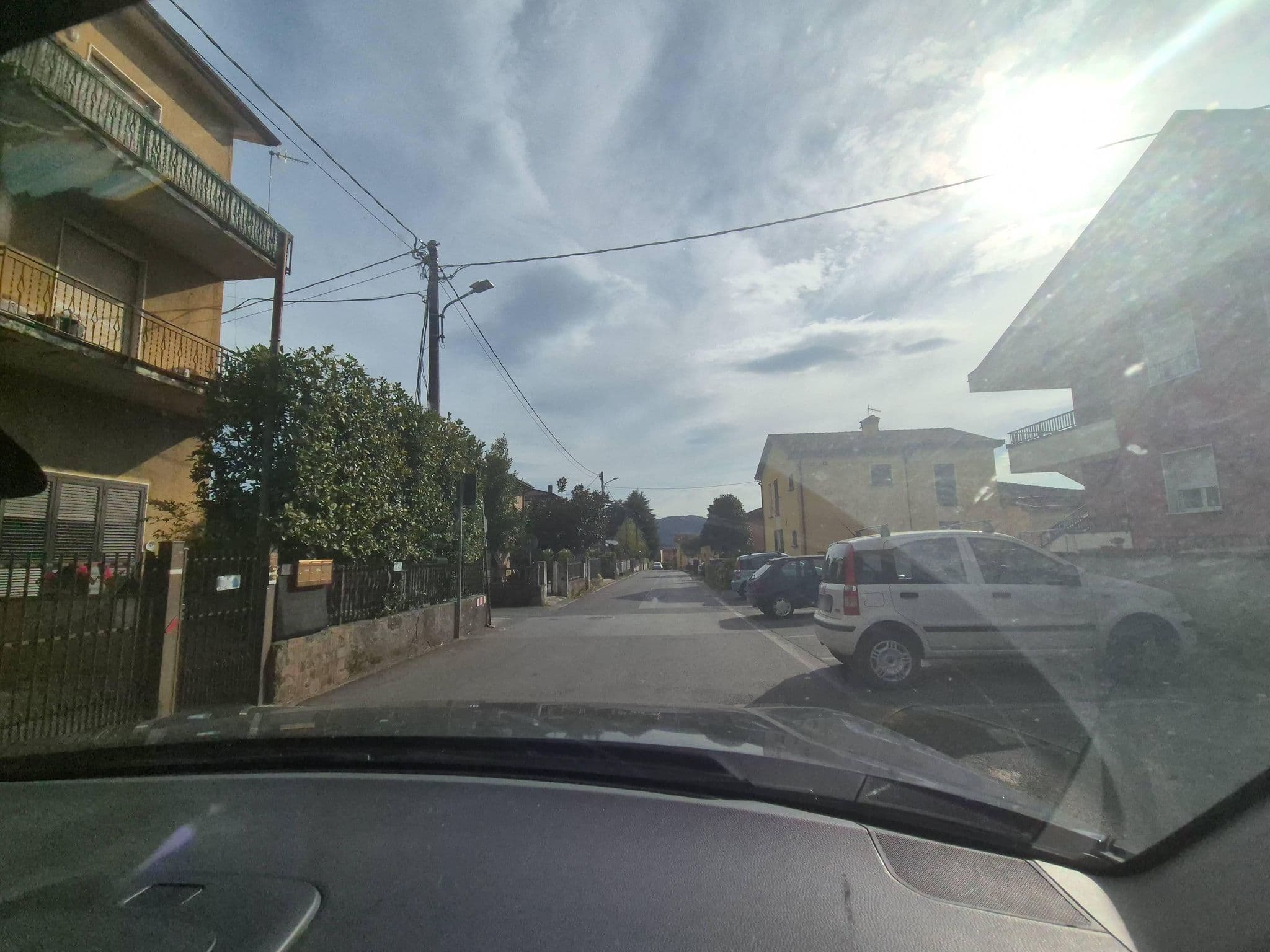 Street view near Alisò, Sarzana — © omfg_notpr (CC BY-SA · Mapillary)