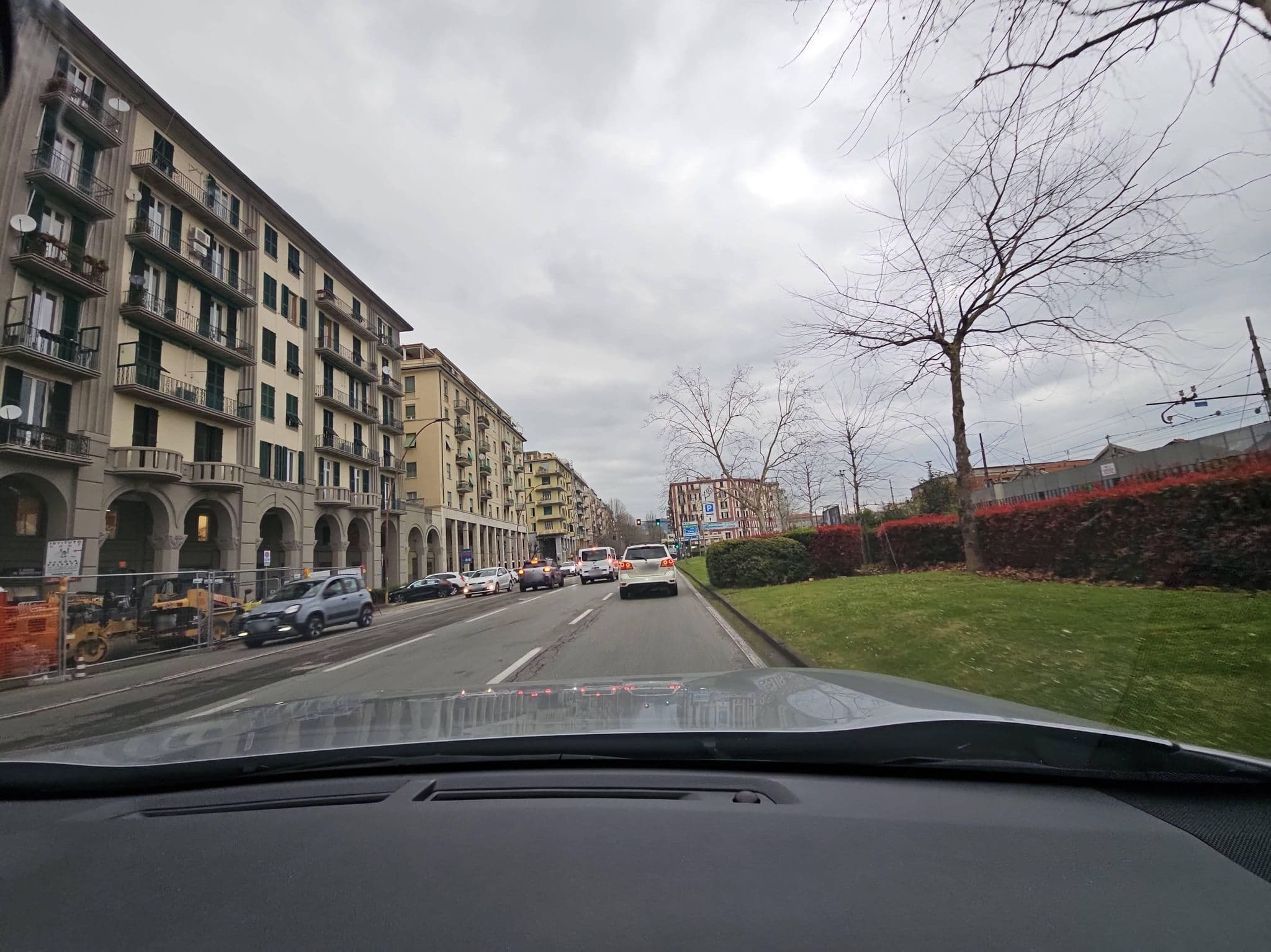 Street view near Timeline camere in La Spezia, La Spezia — © Yha1 (CC BY-SA · Mapillary)