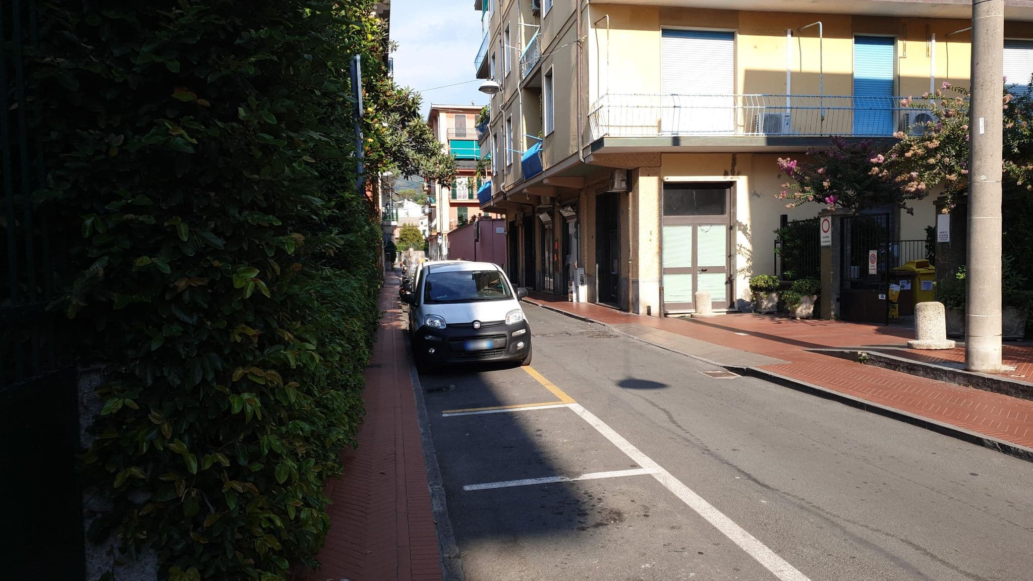 Street view near Beach Paradise, Levanto — © jopparn (CC BY-SA · Mapillary)
