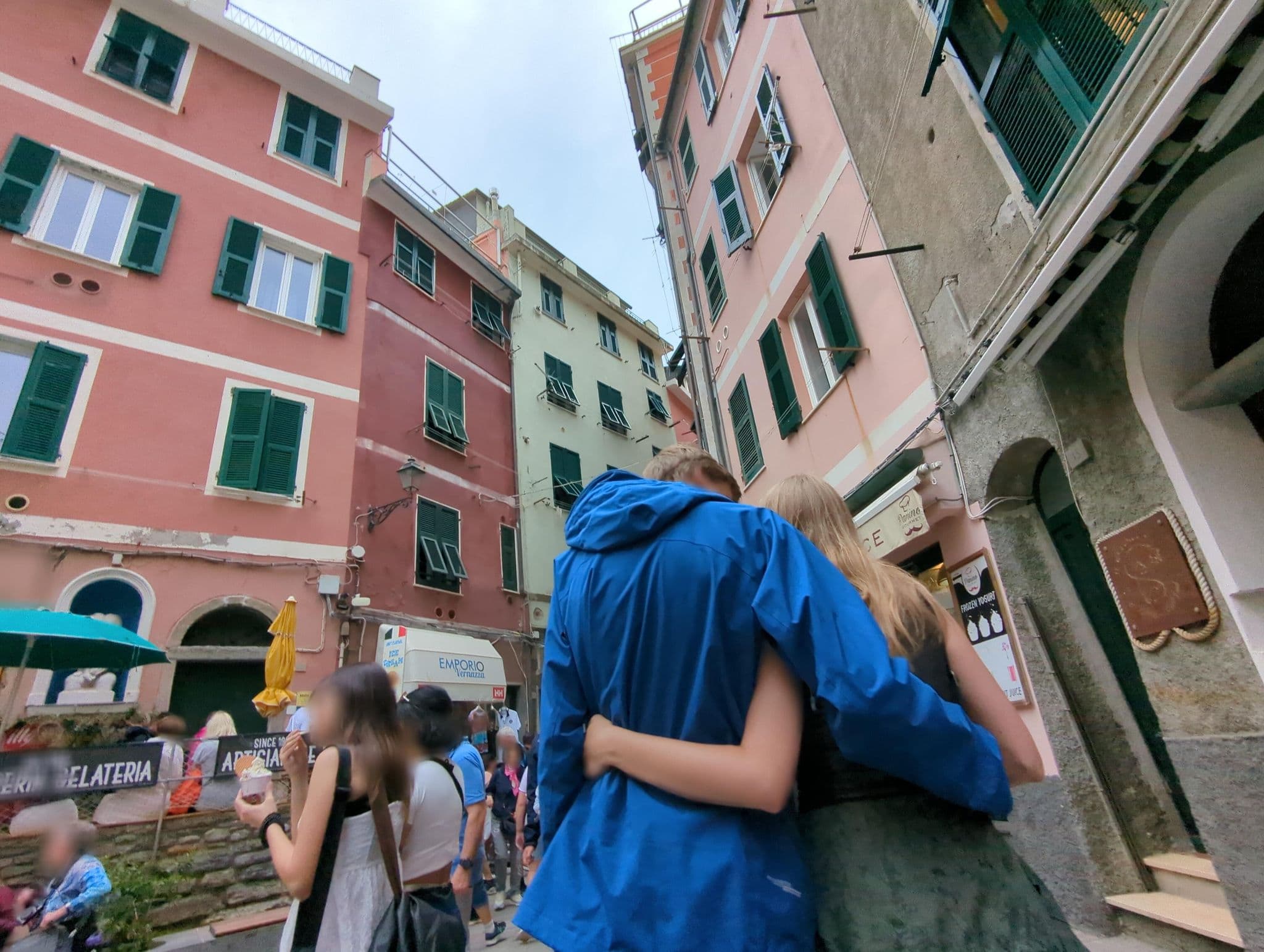 Street view near Vintage Room, Monterosso al Mare — © ente (CC BY-SA · Mapillary)