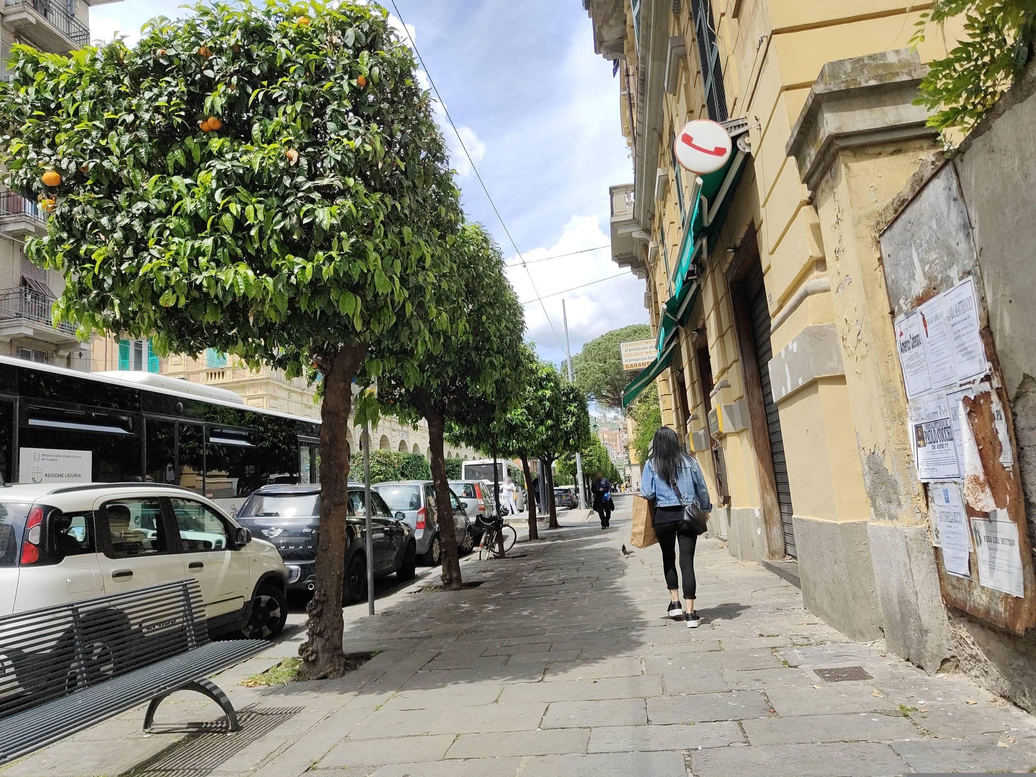 Street view near La Casa di Gabriella, La Spezia — © omfg_notpr (CC BY-SA · Mapillary)