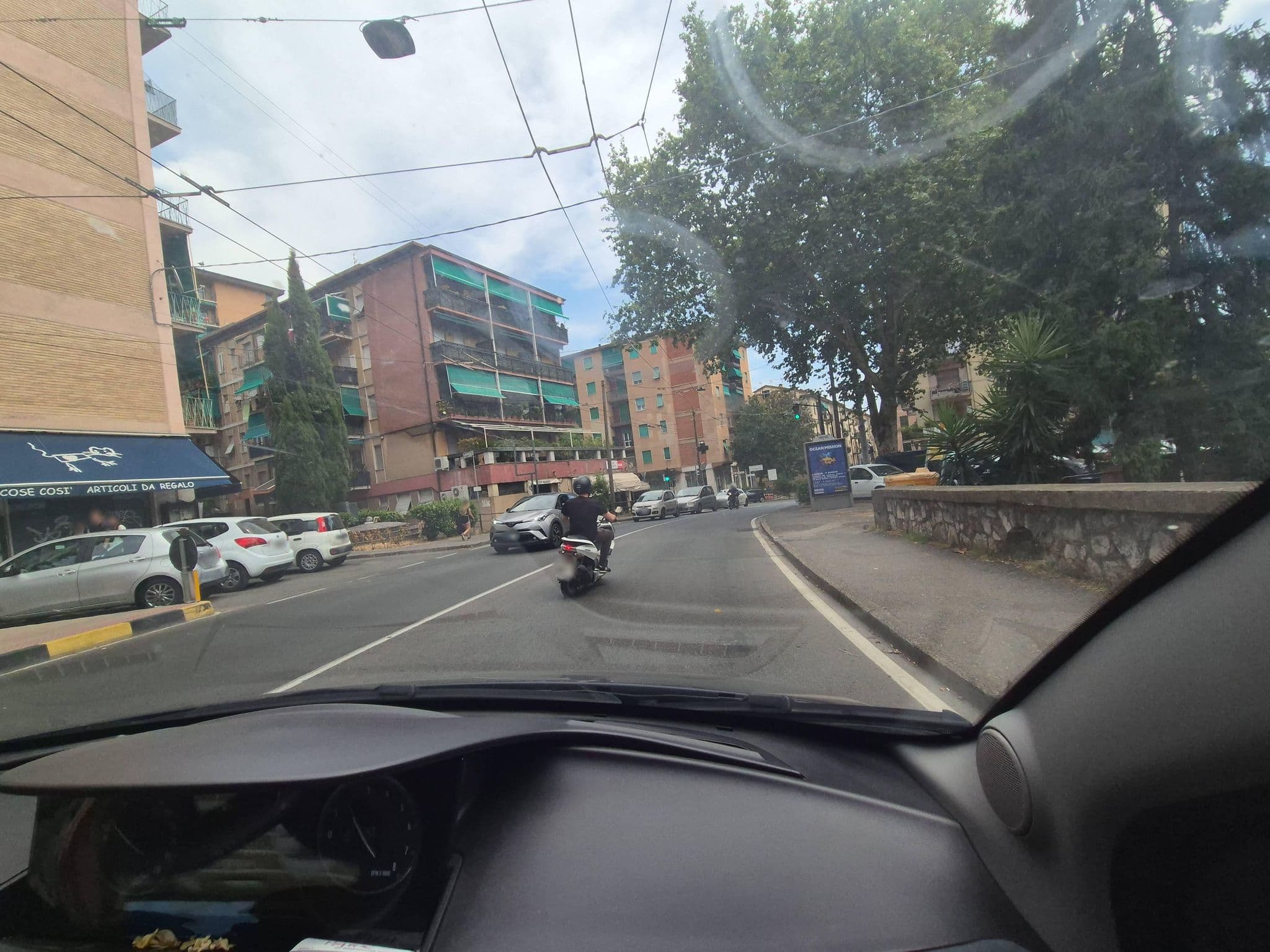 Street view near Rebecca House, La Spezia — © omfg_notpr (CC BY-SA · Mapillary)