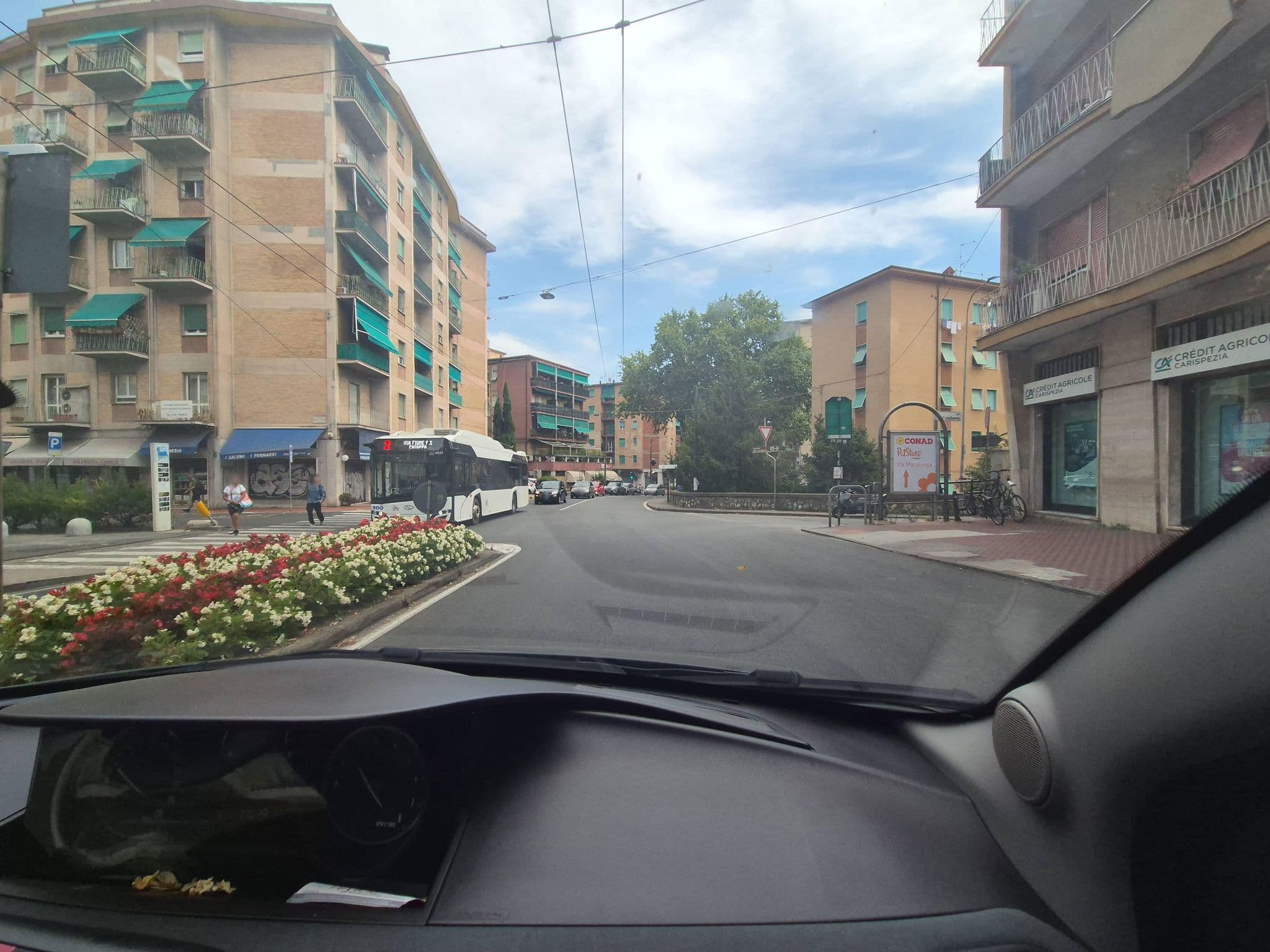 Street view near Siralù, La Spezia — © omfg_notpr (CC BY-SA · Mapillary)