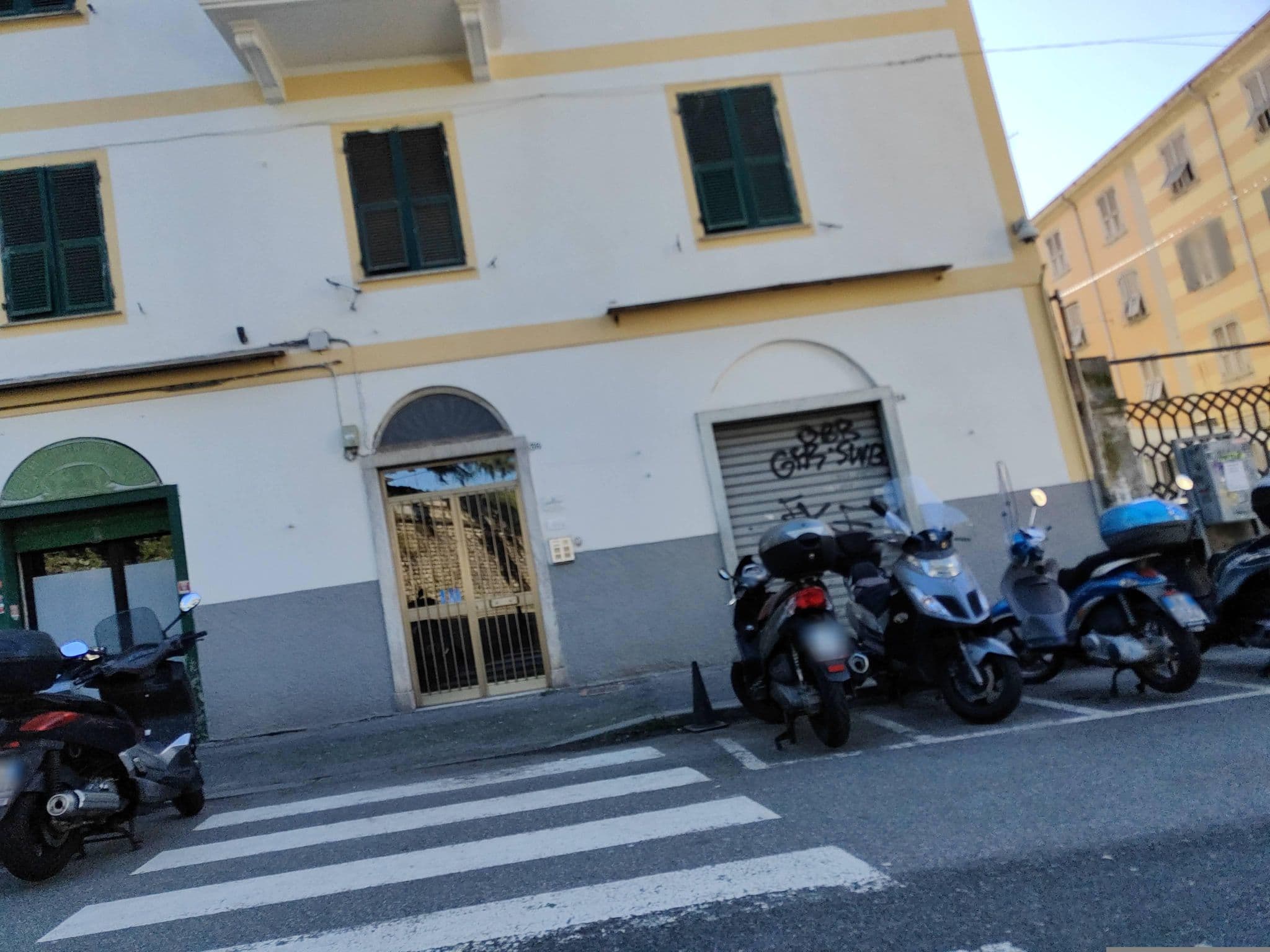 Street view near Casa Vacanze Cinque Terre, La Spezia — © omfg_notpr (CC BY-SA · Mapillary)