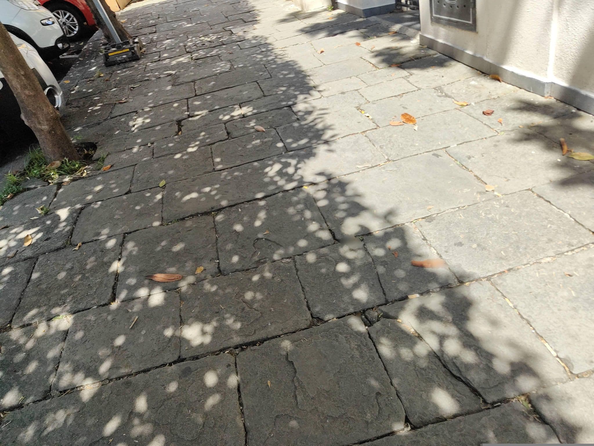Street view near Hotel Firenze e Continental La Spezia, La Spezia — © omfg_notpr (CC BY-SA · Mapillary)