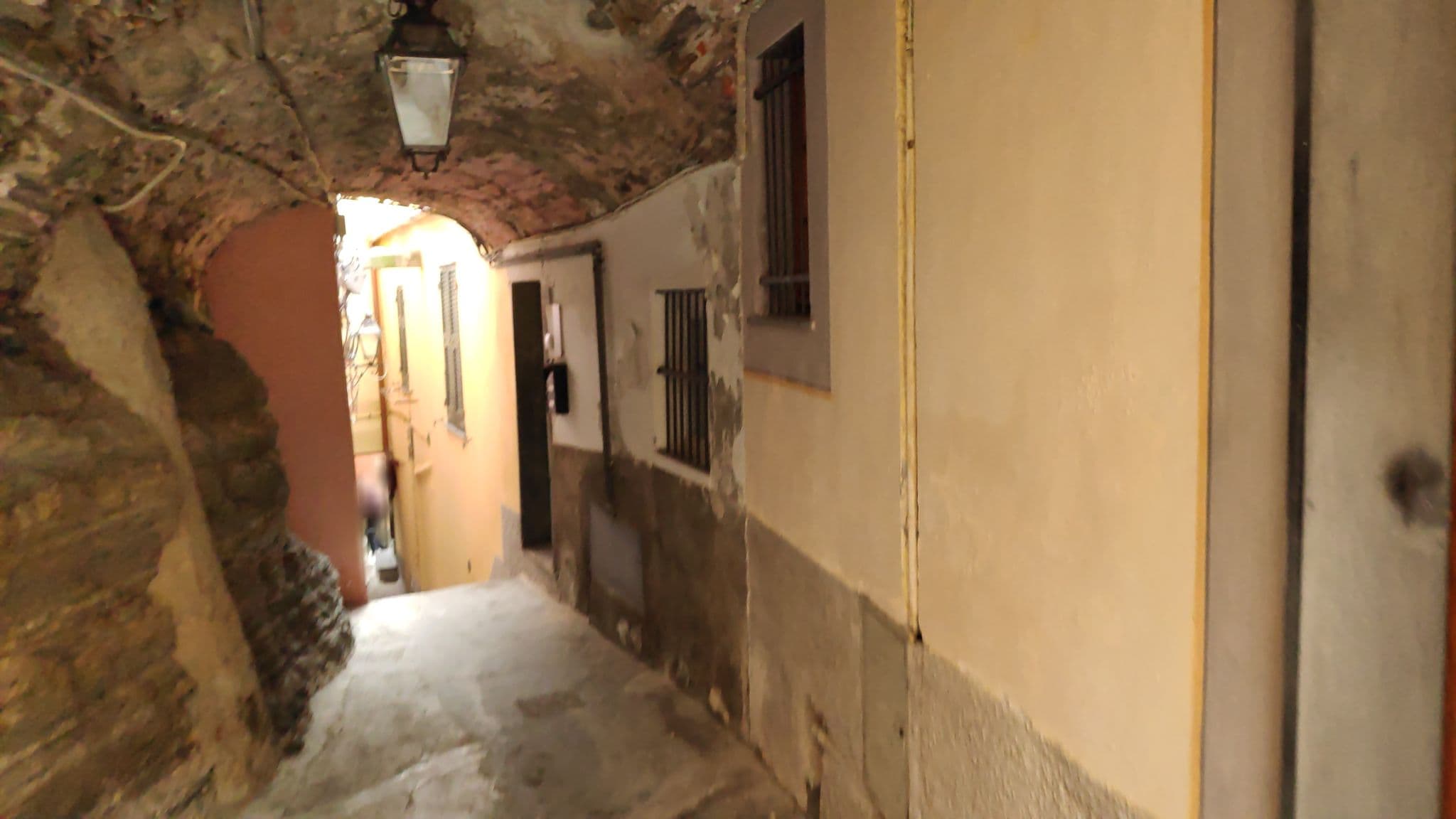 Street view near Rosson Teresa B&B, Monterosso al Mare — © marcuscalabresus (CC BY-SA · Mapillary)