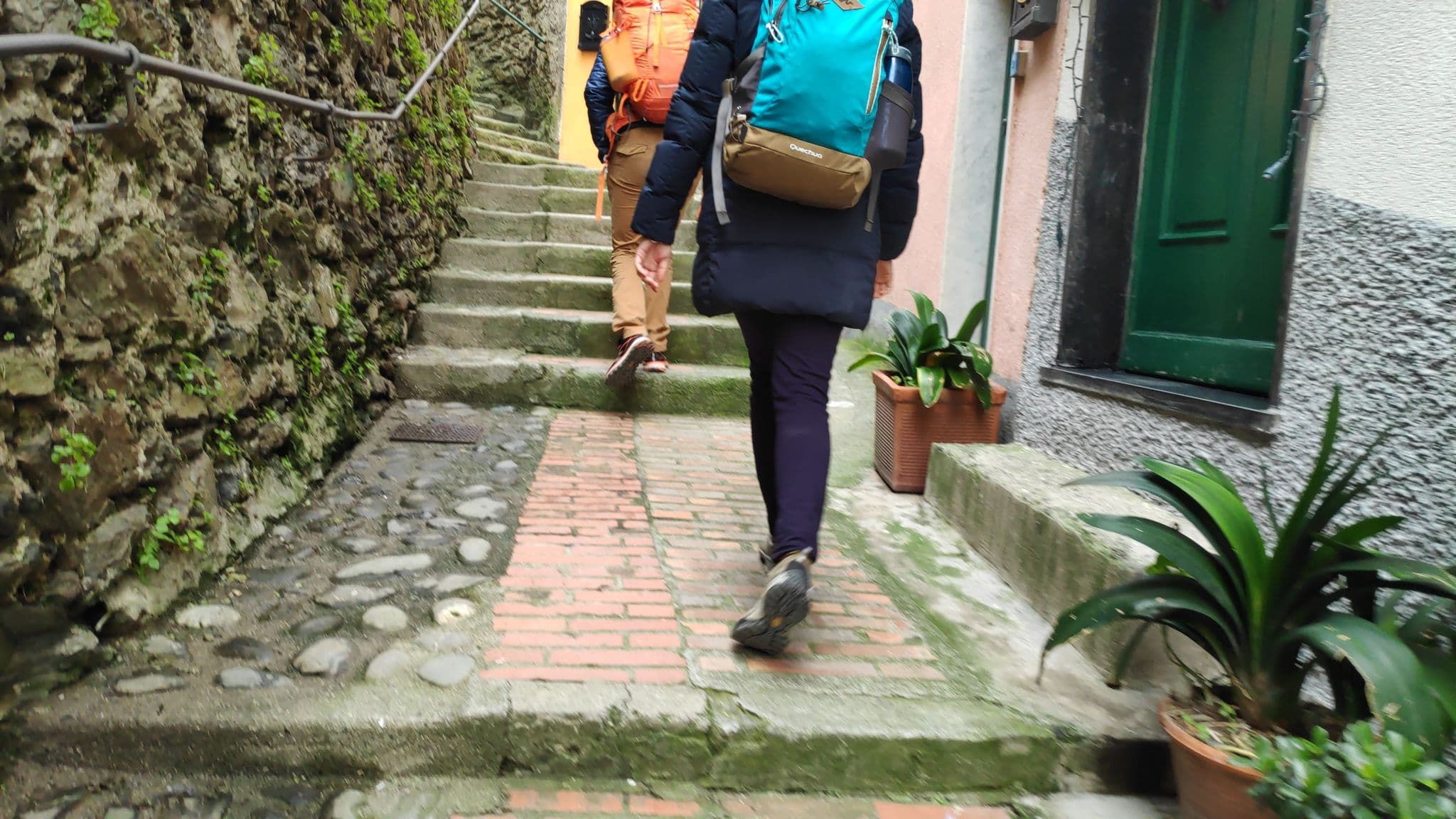 Street view near Vittoria Rooms, Monterosso al Mare — © marcuscalabresus (CC BY-SA · Mapillary)