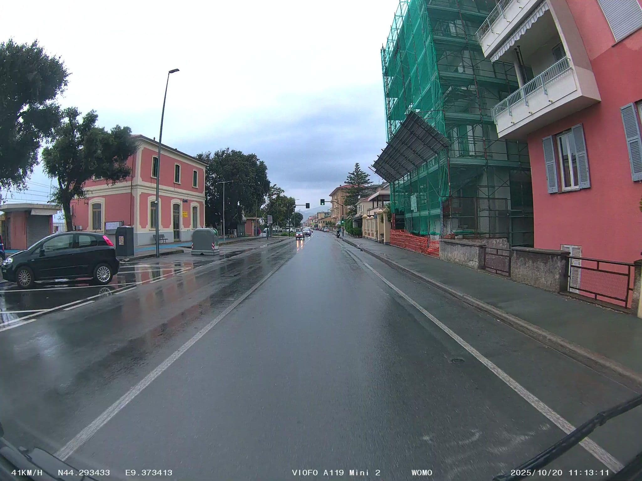 Street view near Appartamento fronte spiaggia, Lavagna — © soulcover (CC BY-SA · Mapillary)