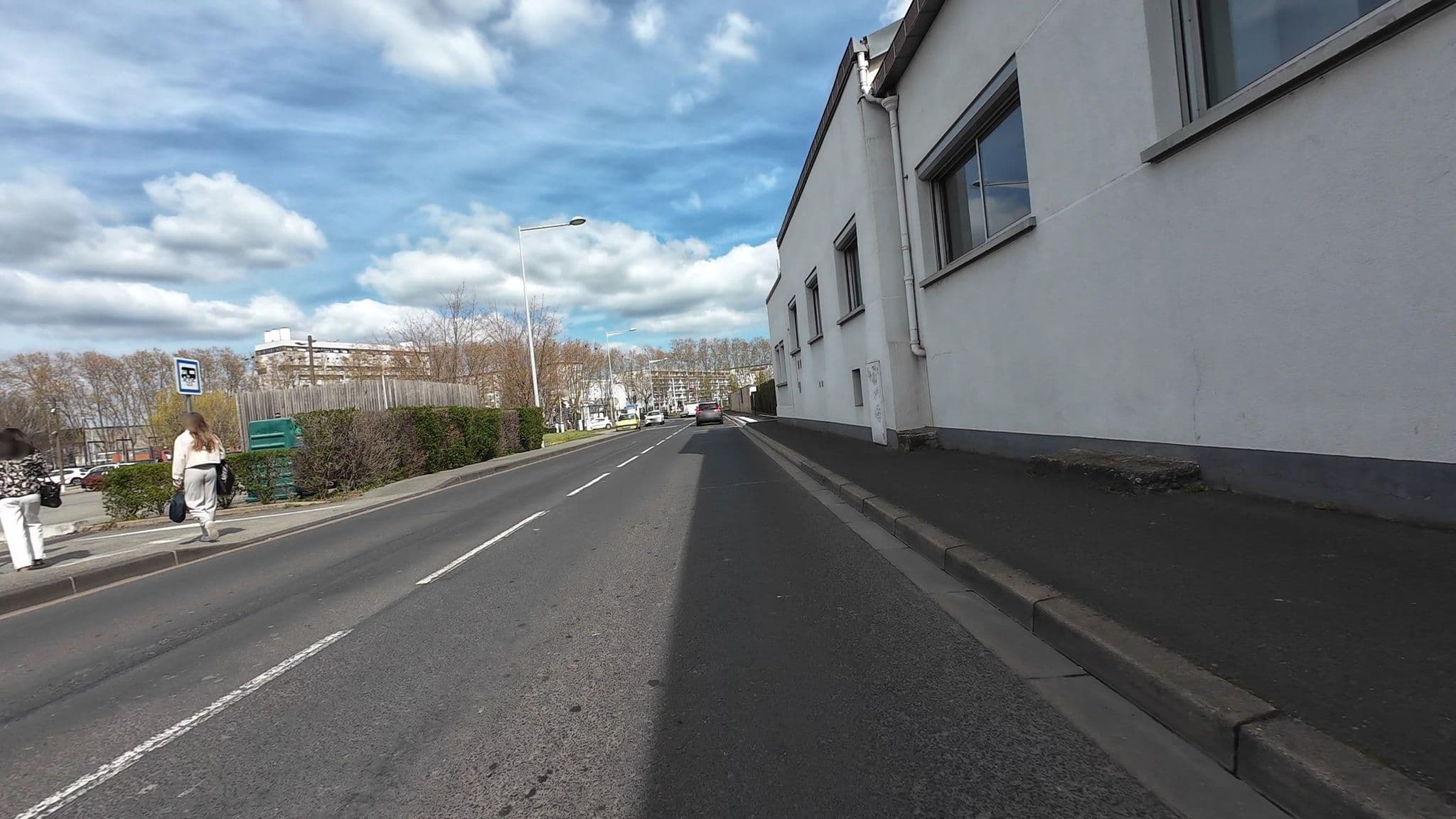 Street view near Aire camping-car Clermont-Ferrand, Clermont-Ferrand — © user-3965077544 (CC BY-SA · Mapillary)
