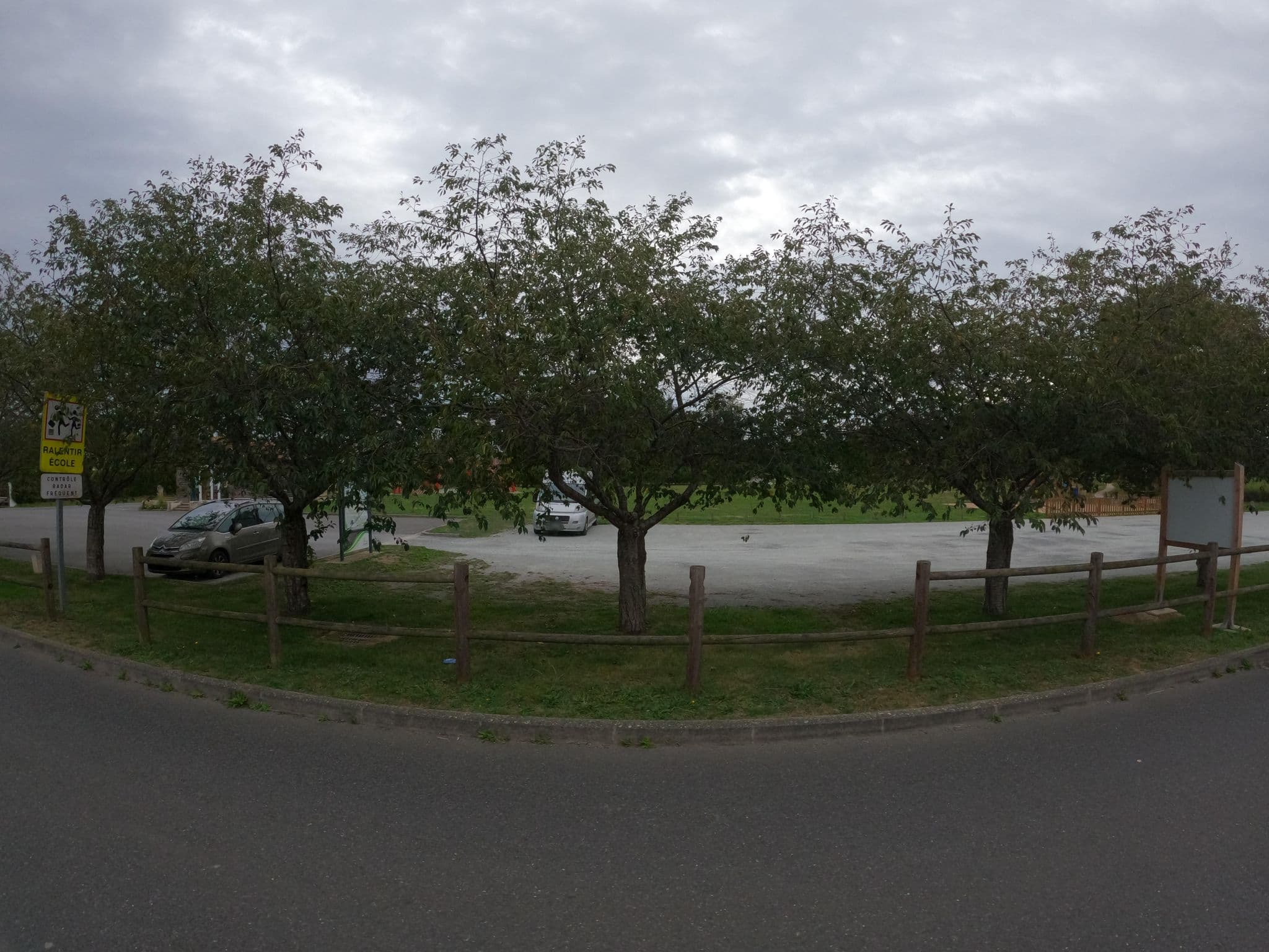 Street view near Aire camping-car Bussière-Poitevine, Bussière-Poitevine — © stephanep (CC BY-SA · Mapillary)