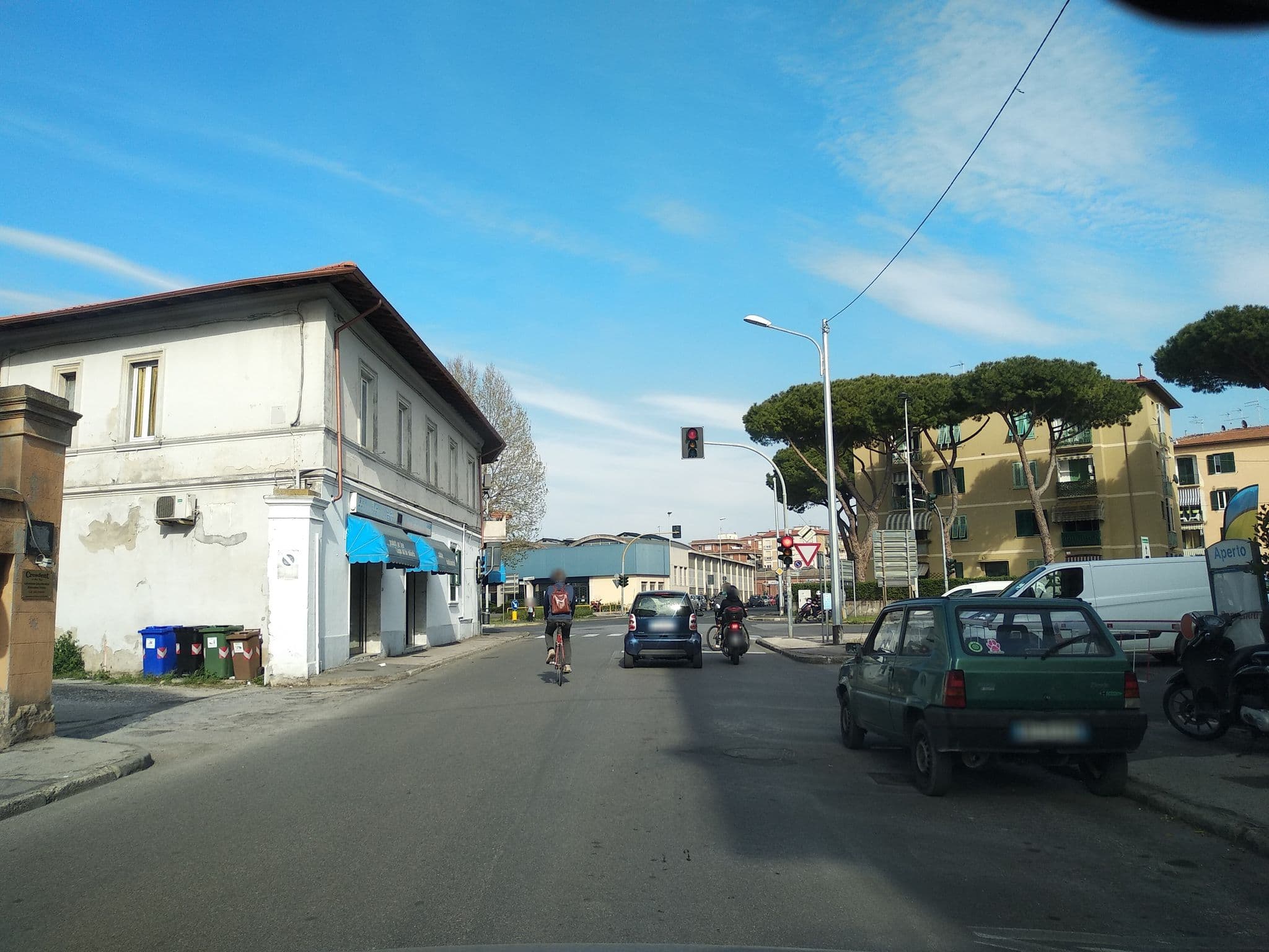 Street view near Hotel Houston, Livorno — © momix (CC BY-SA · Mapillary)