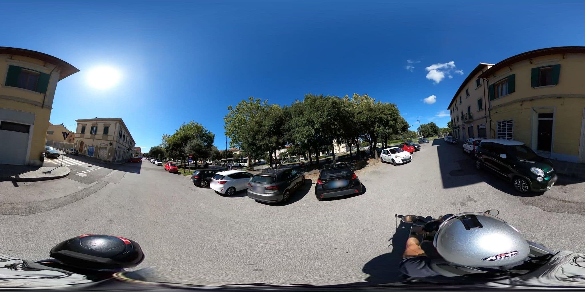 Street view near hotel amico fritz, Livorno — © momix (CC BY-SA · Mapillary)