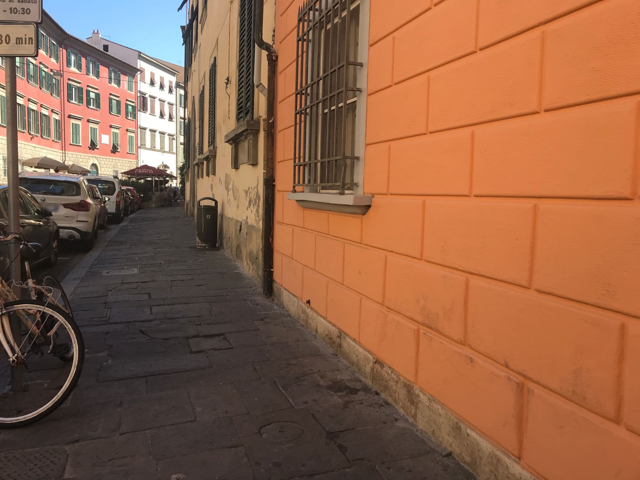 Street view near Bed & Tower, Pisa — © asturksever (CC BY-SA · Mapillary)