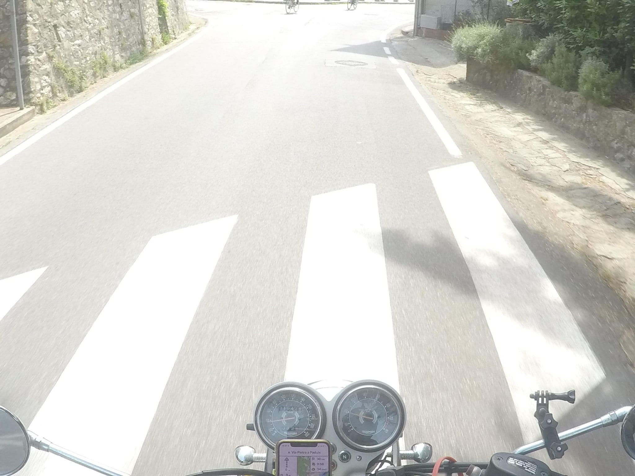 Street view near Villa Romana, Massarosa — © cxc (CC BY-SA · Mapillary)