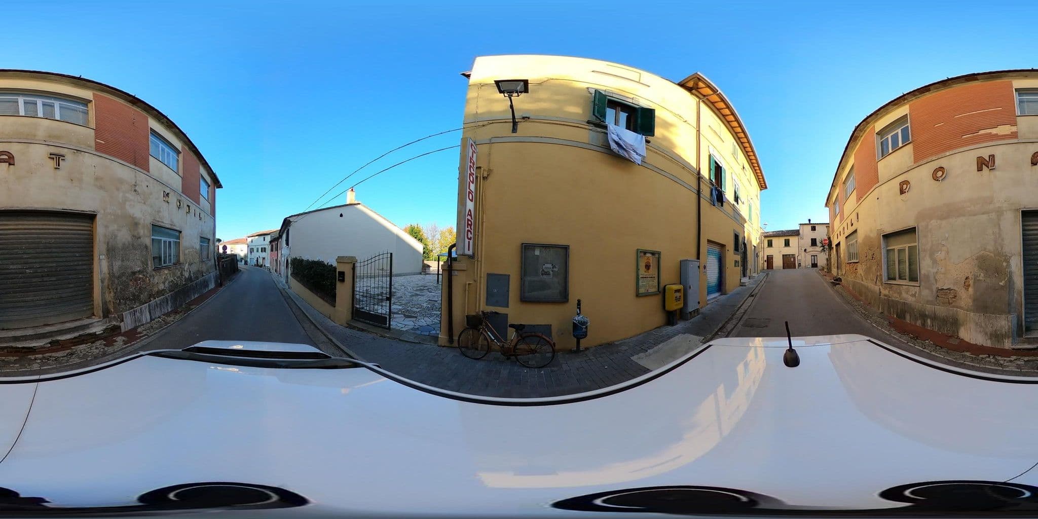 Street view near Villa Delia Country Hotel, Lari — © momix (CC BY-SA · Mapillary)