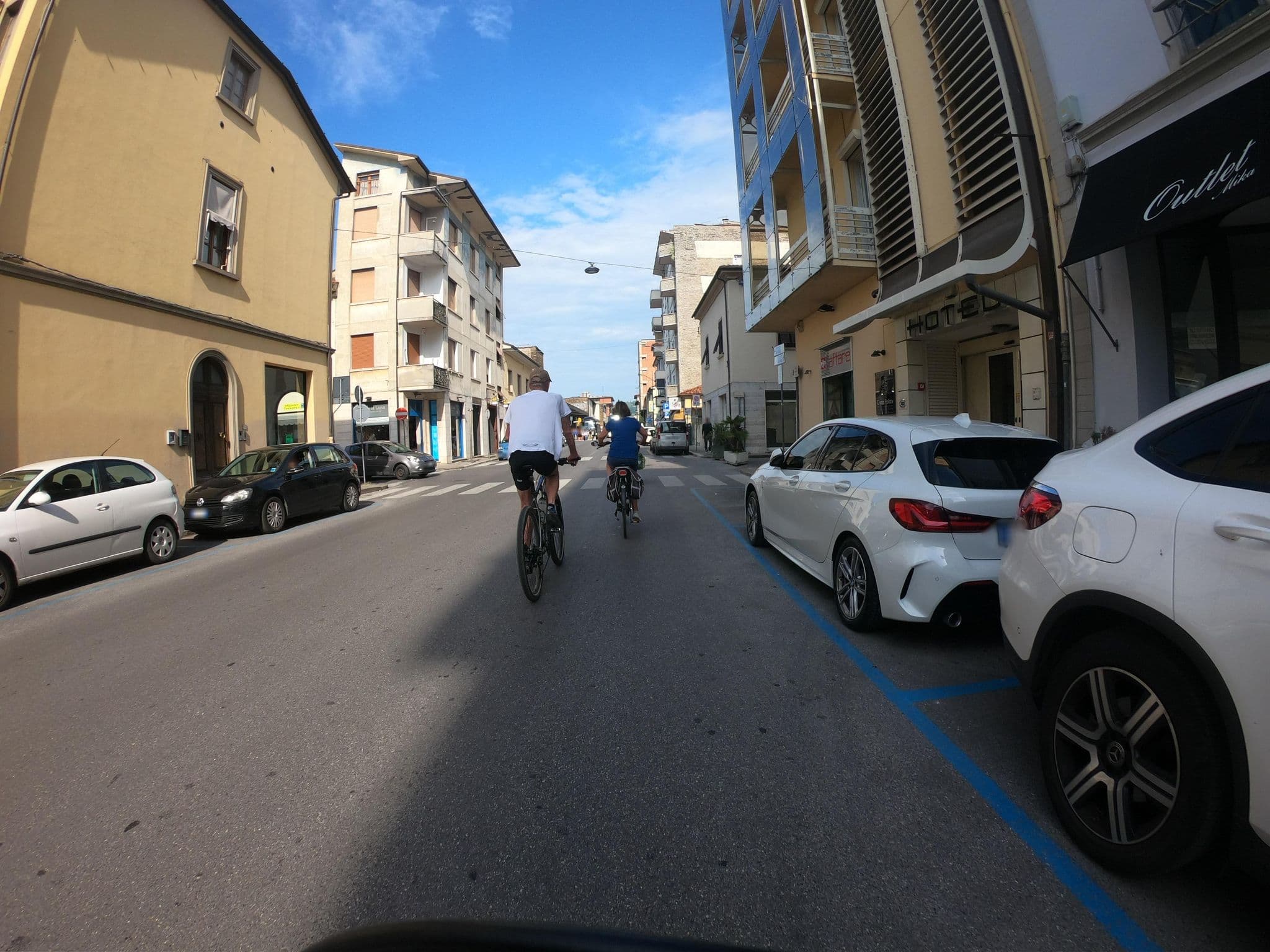 Street view near Hotel Crystal Montecatini Terme, Montecatini-Terme — © pbb (CC BY-SA · Mapillary)