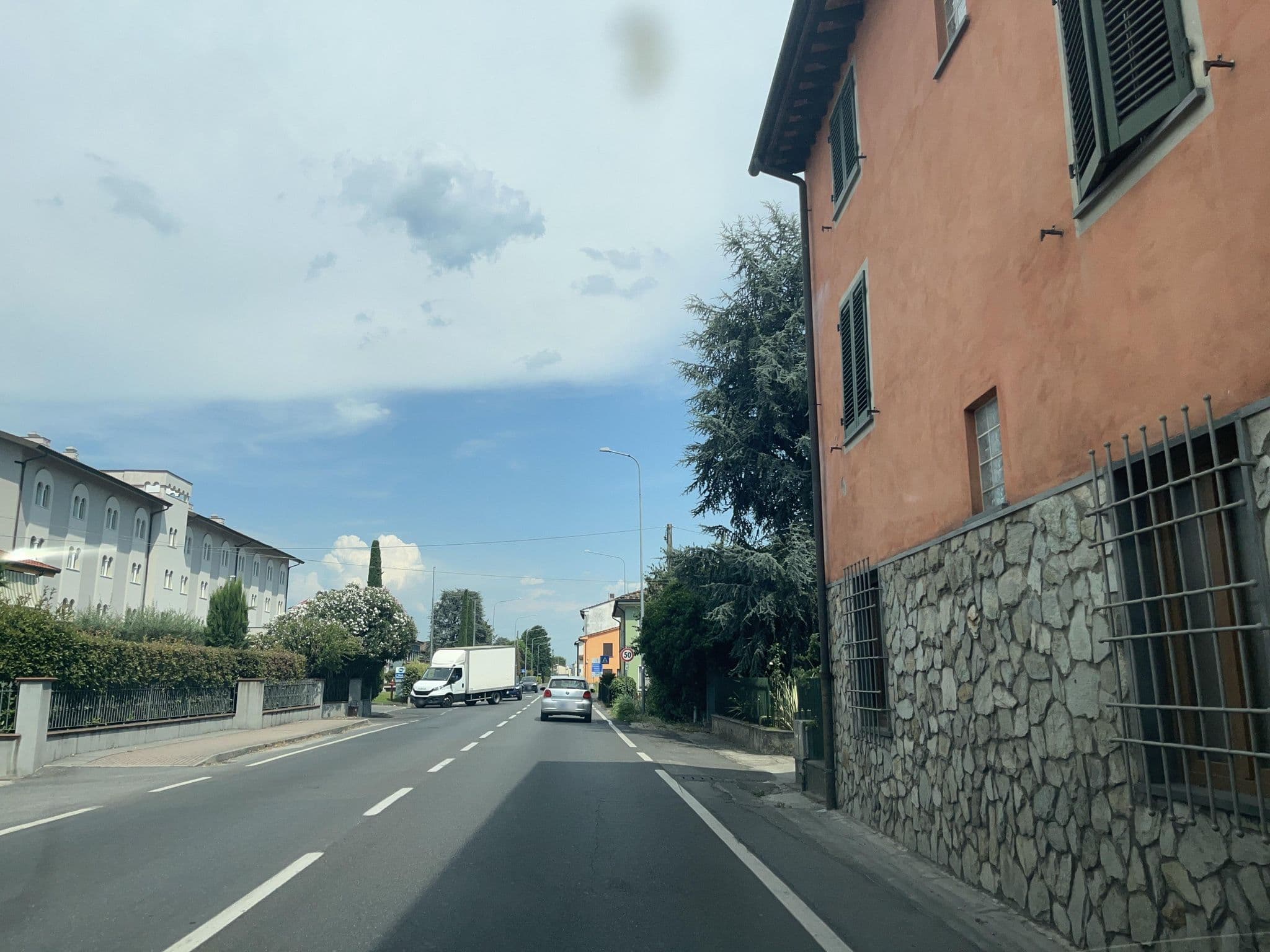 Street view near B&B Le Giare, Lucca — © fod (CC BY-SA · Mapillary)