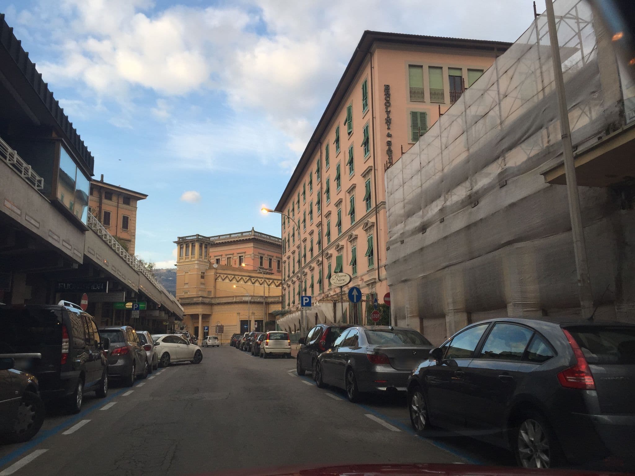 Street view near Hotel Milan Speranza, Montecatini-Terme — © mapillary_service (CC BY-SA · Mapillary)